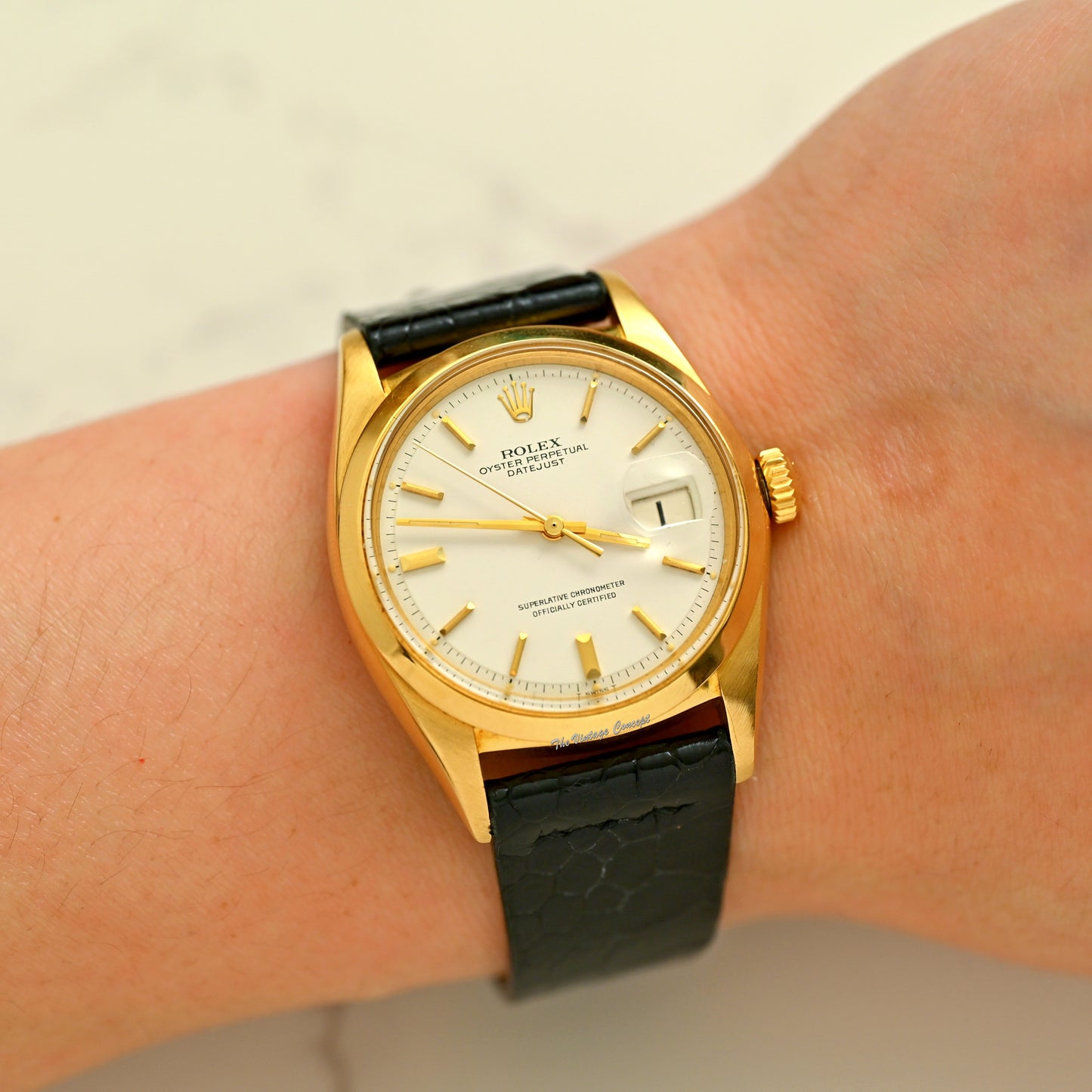 Rolex 18K Yellow Gold Datejust White Dial 1600 (SOLD)