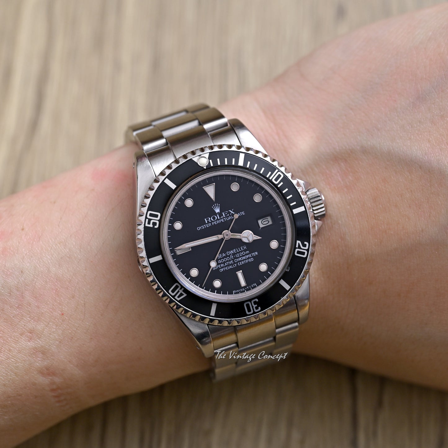 Rolex Steel Sea-Dweller w/ Oyster Bracelet Ref. 16660