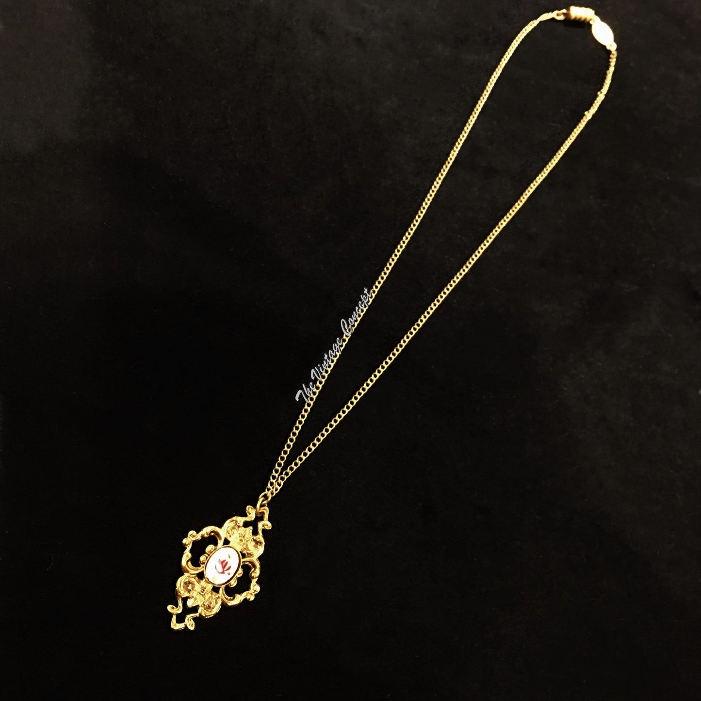 Gold Tone Victorian Small Pendant Necklace 1928 (SOLD)