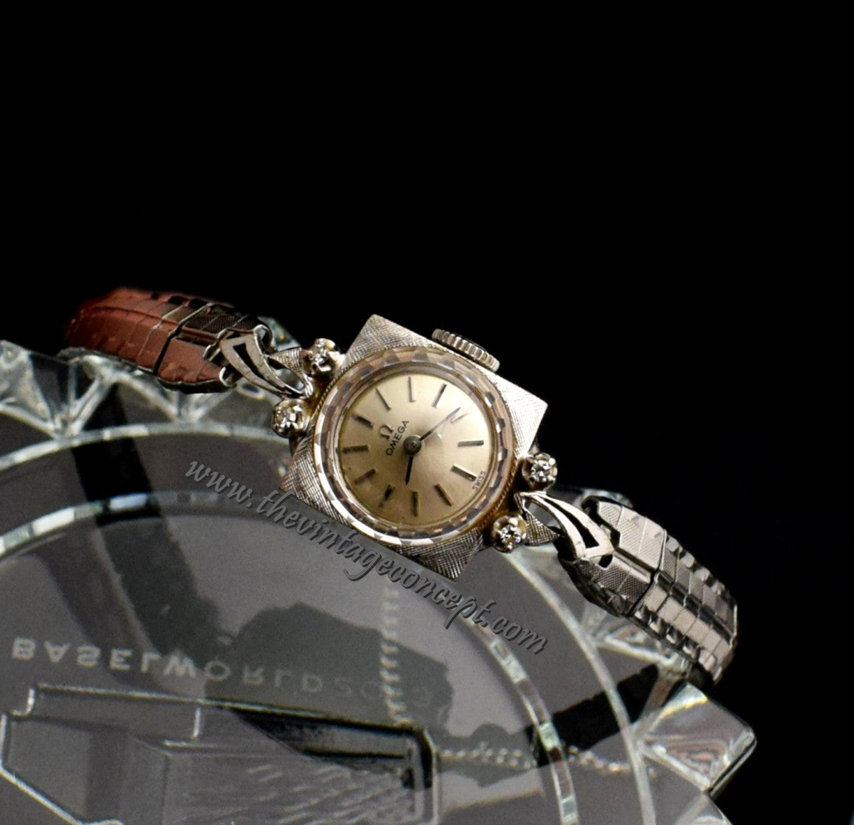 Omega Lady Watch 14K WG (SOLD)