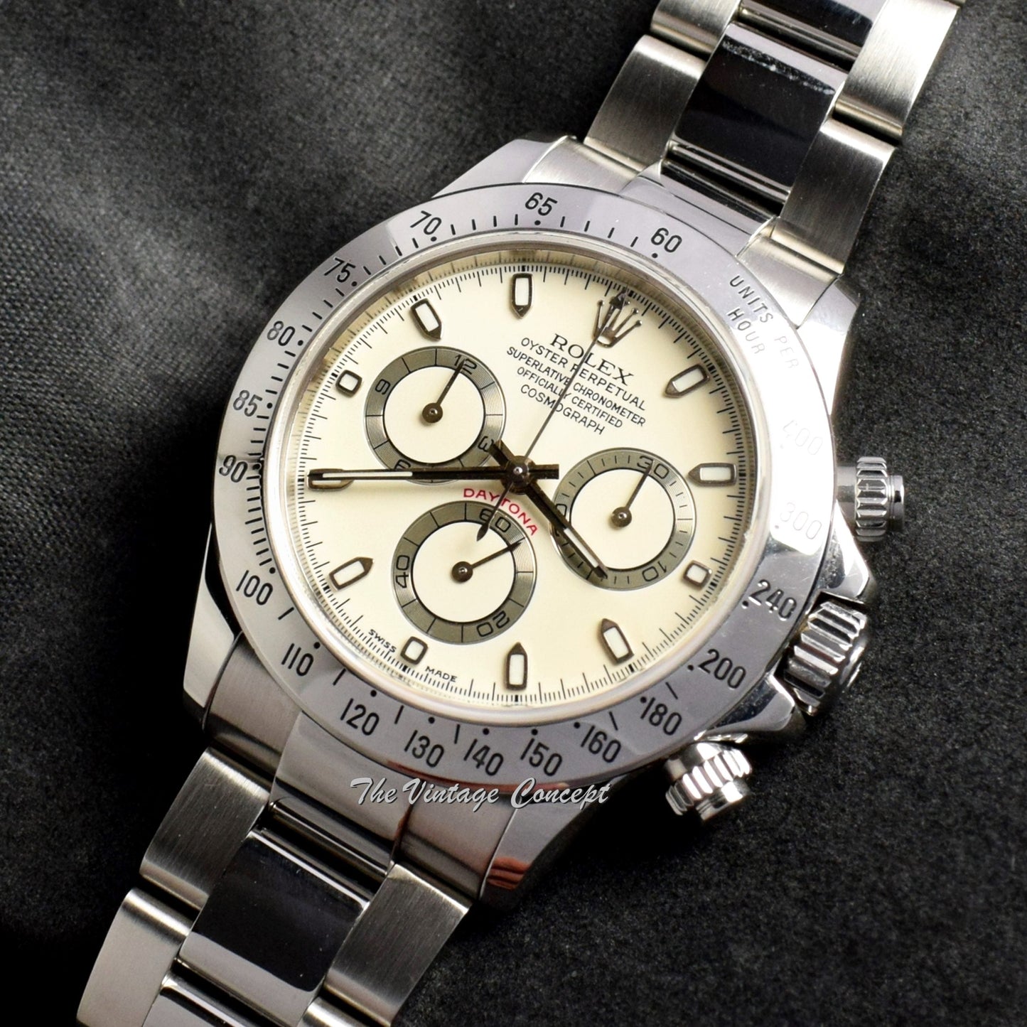 Rolex Daytona Ivory Cream Dial 116520 (Box Set)  (SOLD)