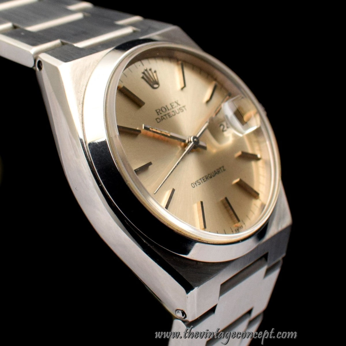 Rolex Datejust Oysterquartz Silver Dial 17000   (SOLD)