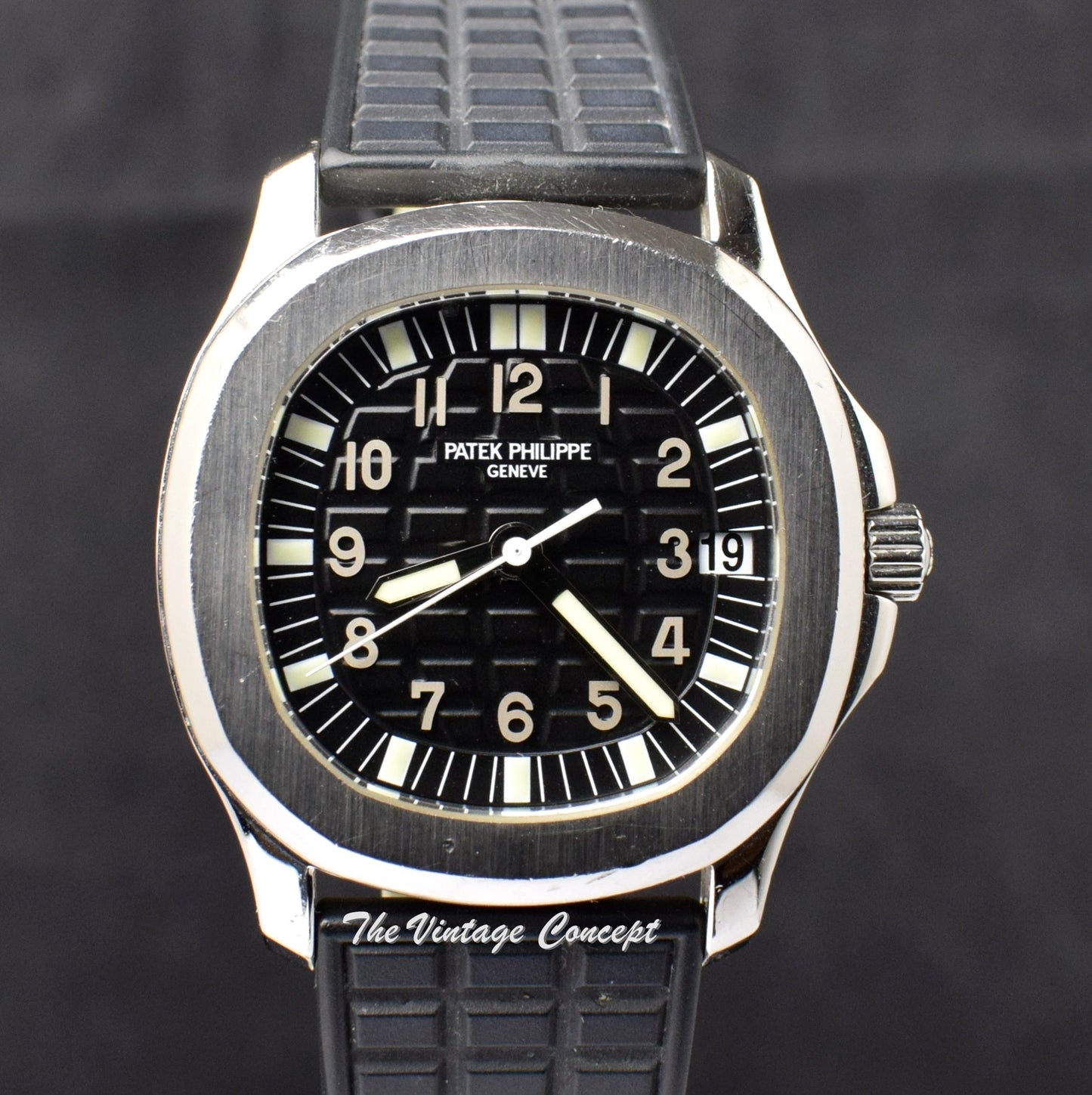 Patek Philippe Aquanaut Black Dial 5066A-001 (Full Set) (SOLD)