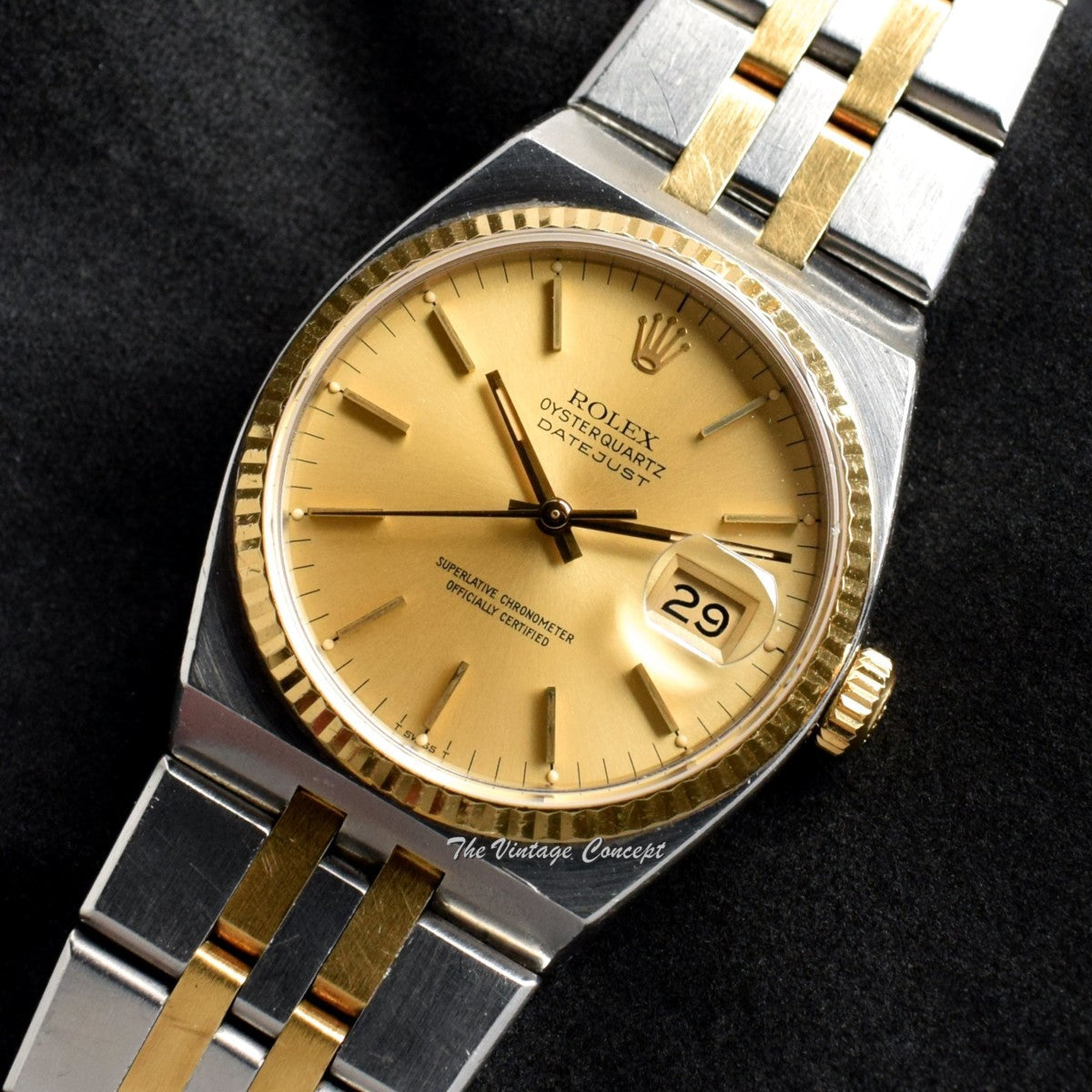 Rolex Datejust Two-Tones Quartz Gold Dial 17013 (SOLD)