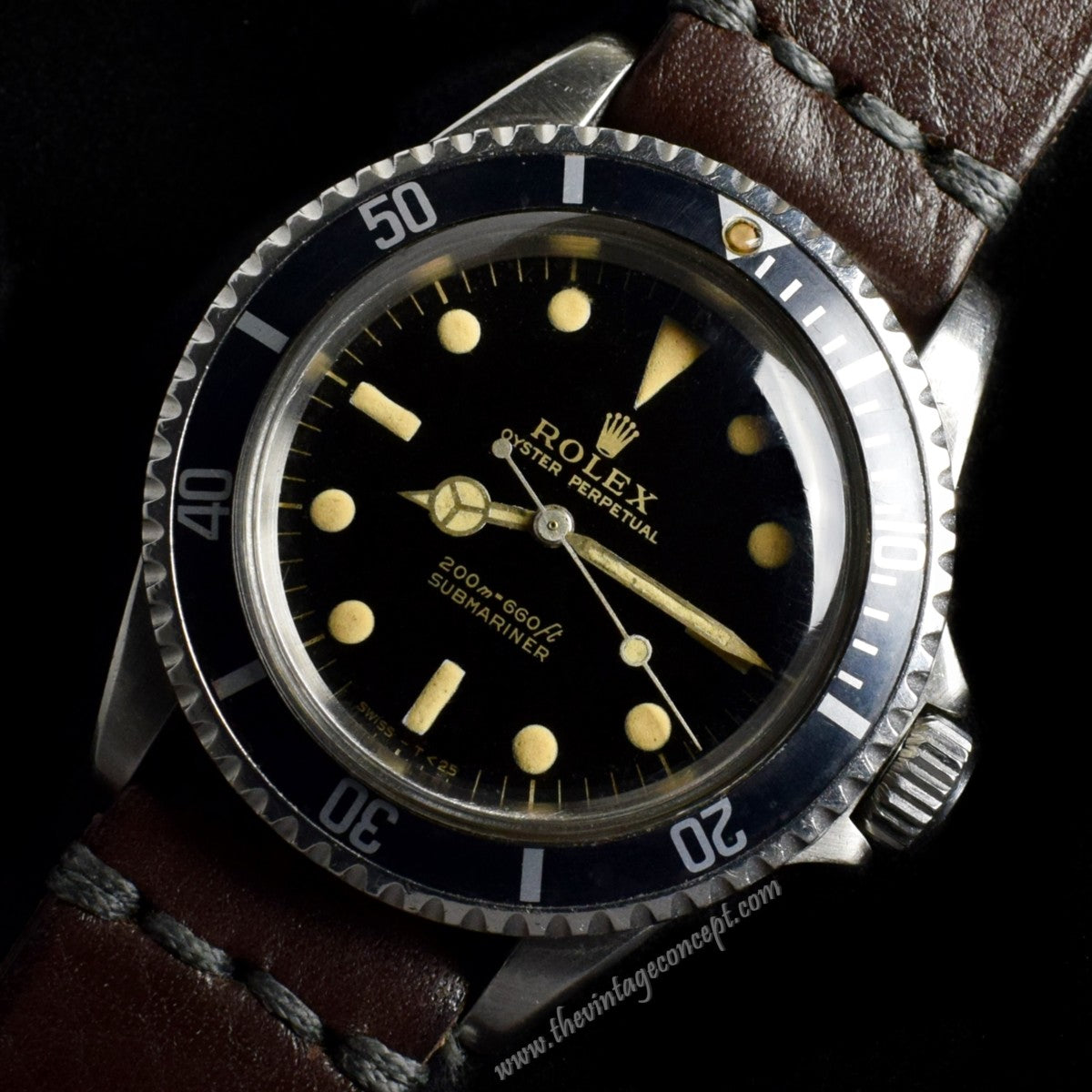 Rolex Submariner Gilt Dial 5513   ( SOLD )