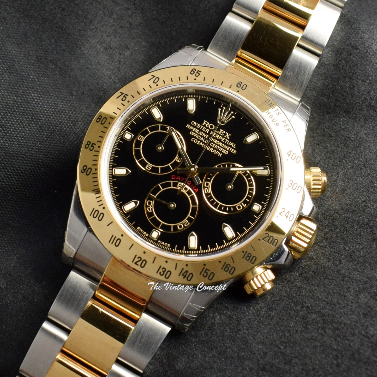 90% NEW Rolex Daytona Two-Tone Black Dial 116523 (Full Set) (SOLD)