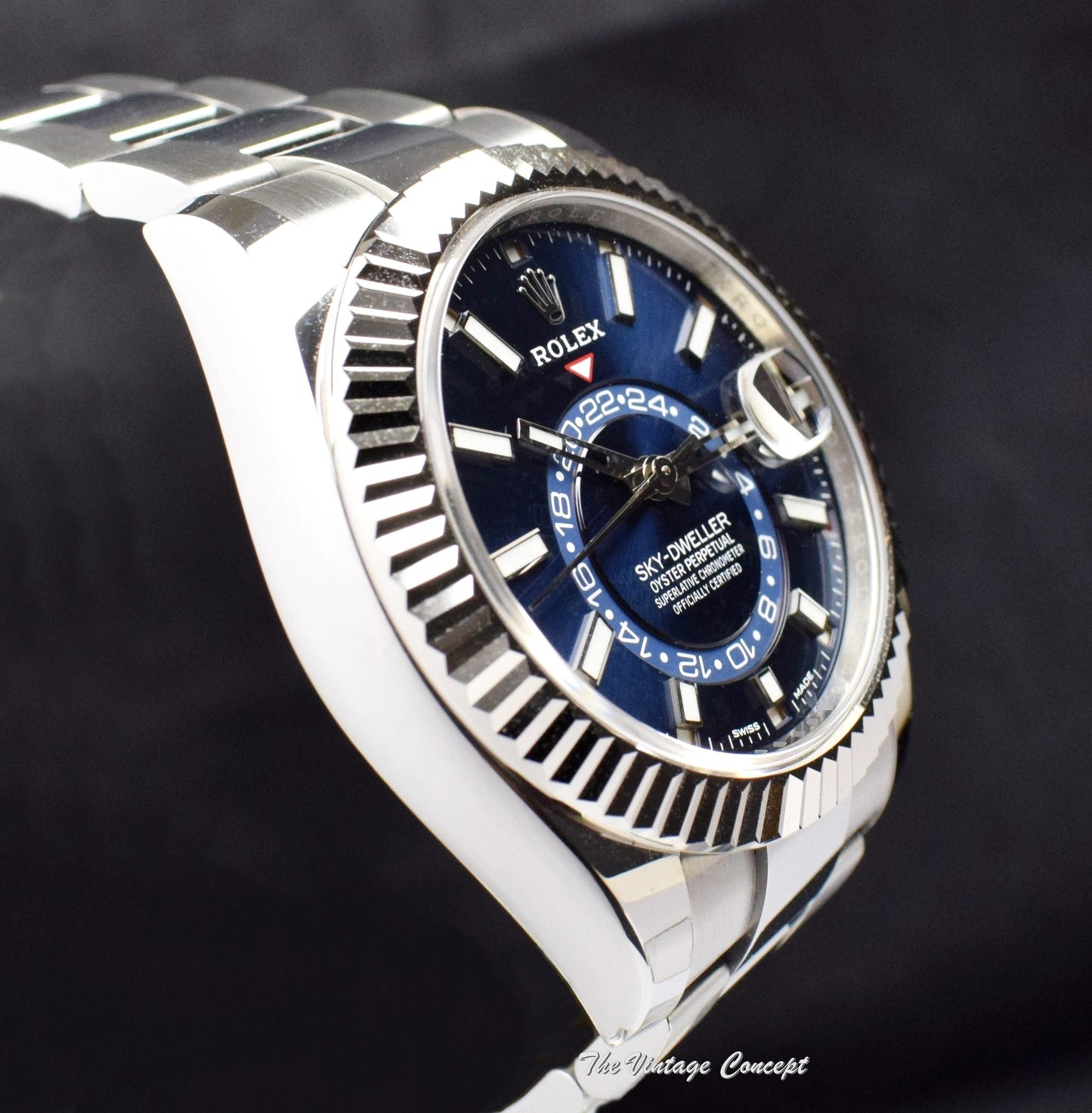 95% NEW Pre-Owned Rolex Sky-Dweller Steel White Gold Blue Dial 326934 (Full Set) (SOLD)