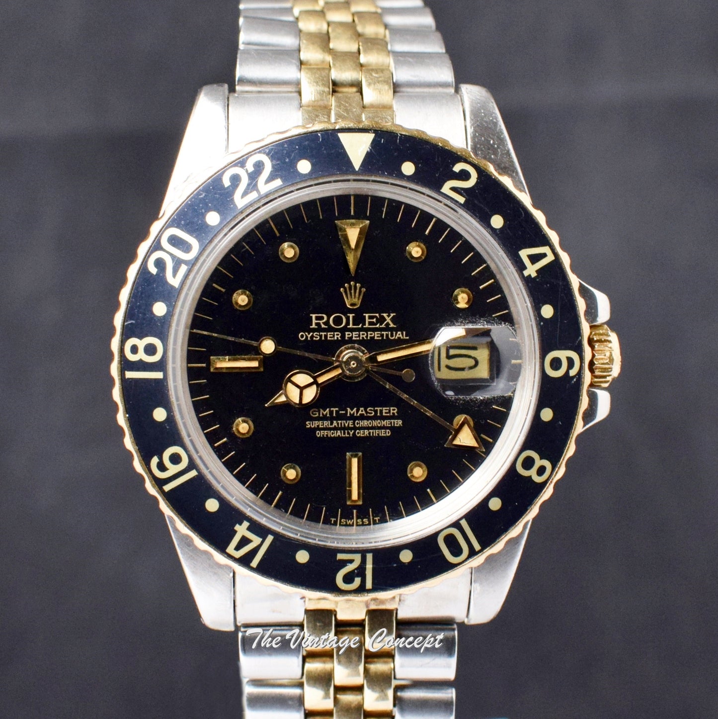 Rolex GMT-Master Two-Tones Black Nipple Dial 1675  (SOLD)