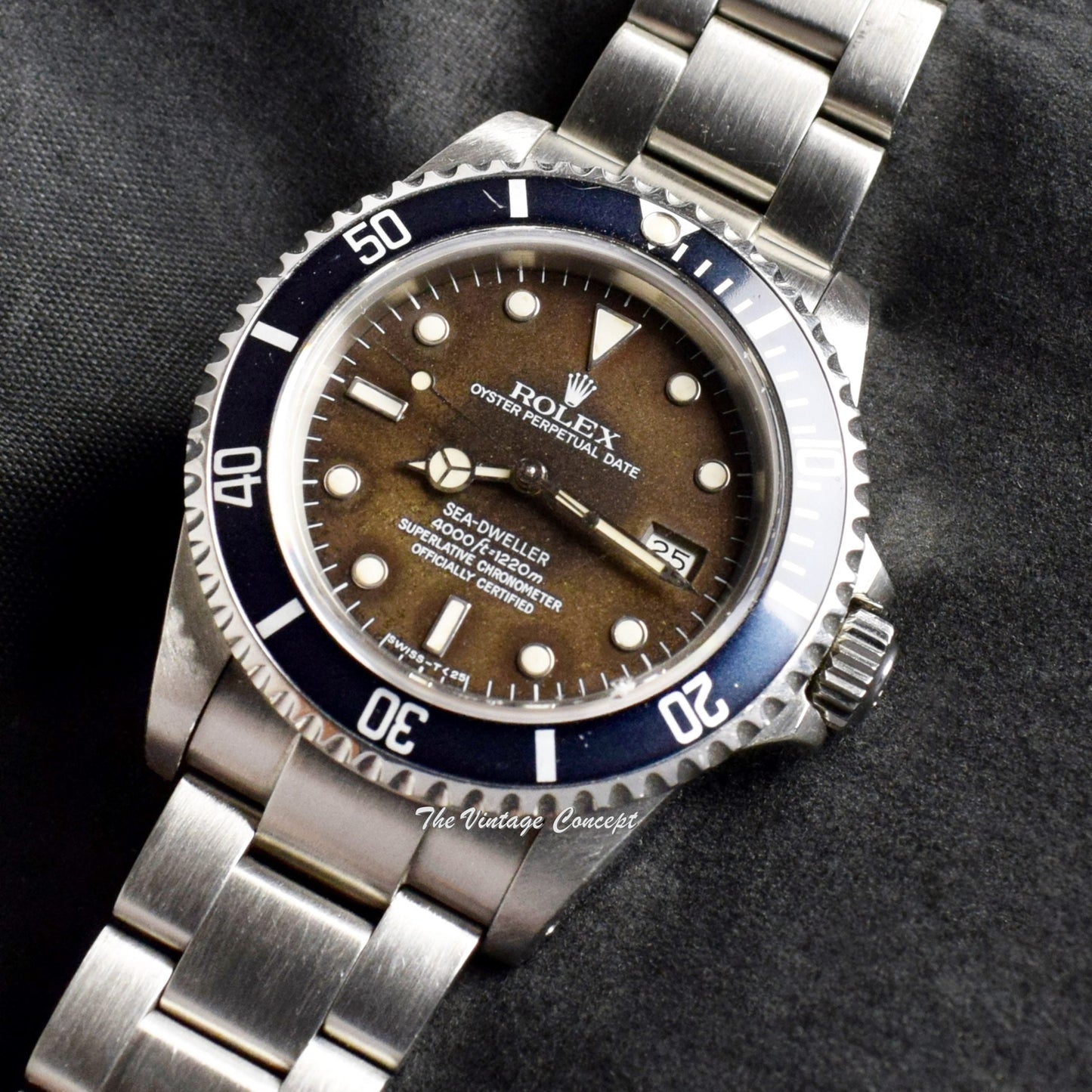 Rolex Sea-Dweller Tropical Dial 16660 (SOLD)