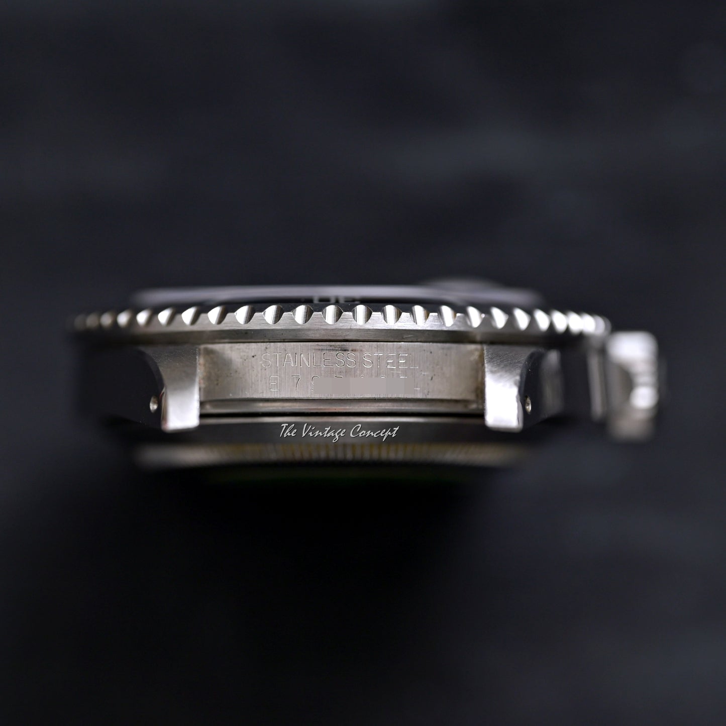 Rolex Steel Submariner Date with paper Ref. 16610