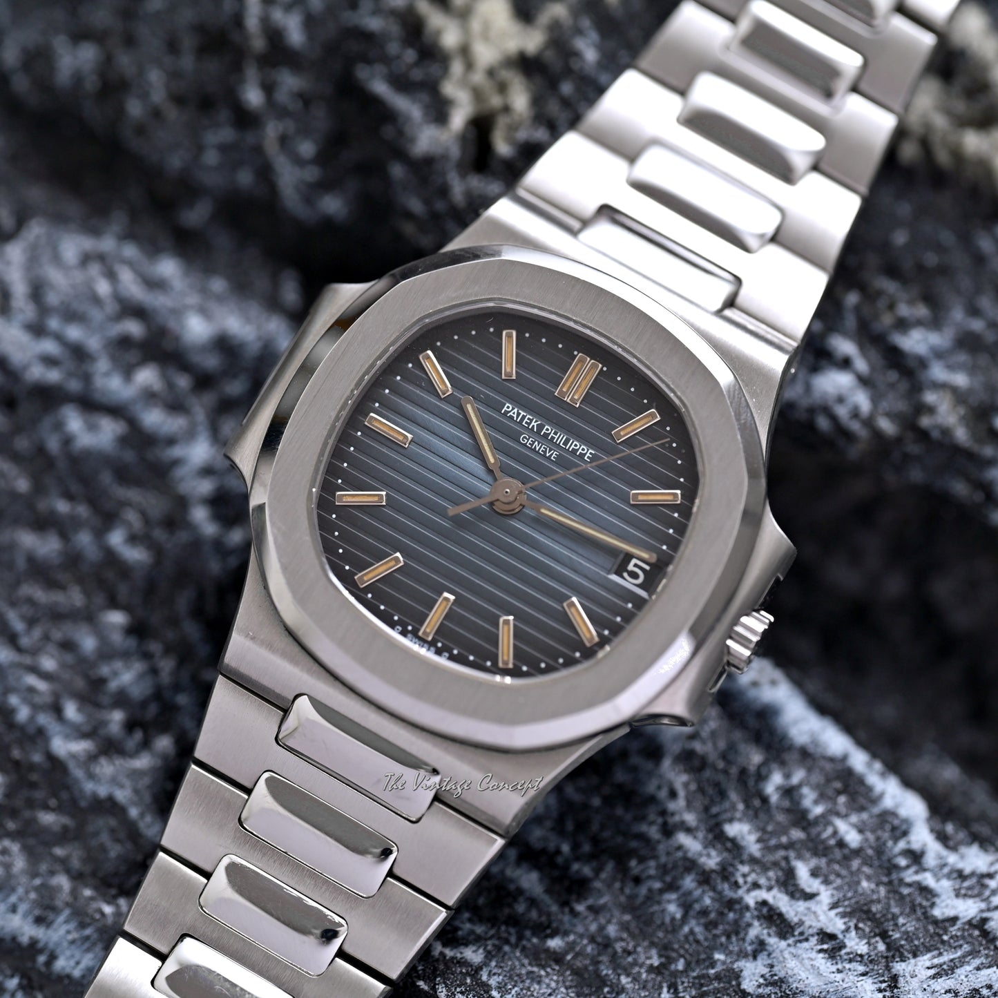 Patek Philippe Steel Nautilus Black Matte Dial Ref. 3800 w/ Archives paper  (ON HOLD)