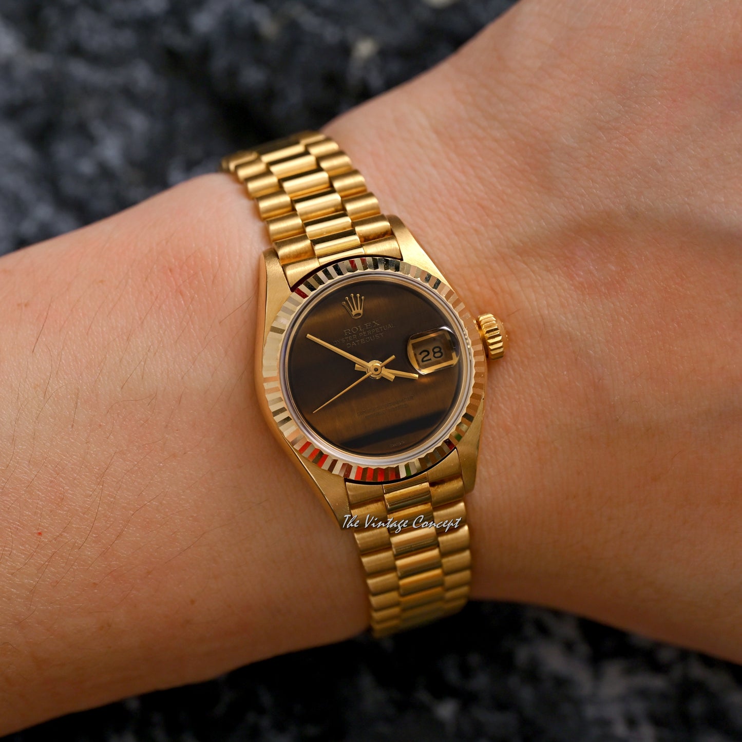 Rolex 18K Yellow Gold Lady Datejust Tiger-eyes stone dial Ref. 69178