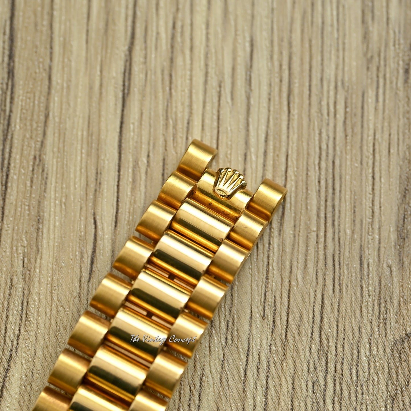 Rolex 18K Yellow Gold Day-Date Gold Dial w/ Box, paper, tags & booklet Ref. 1803