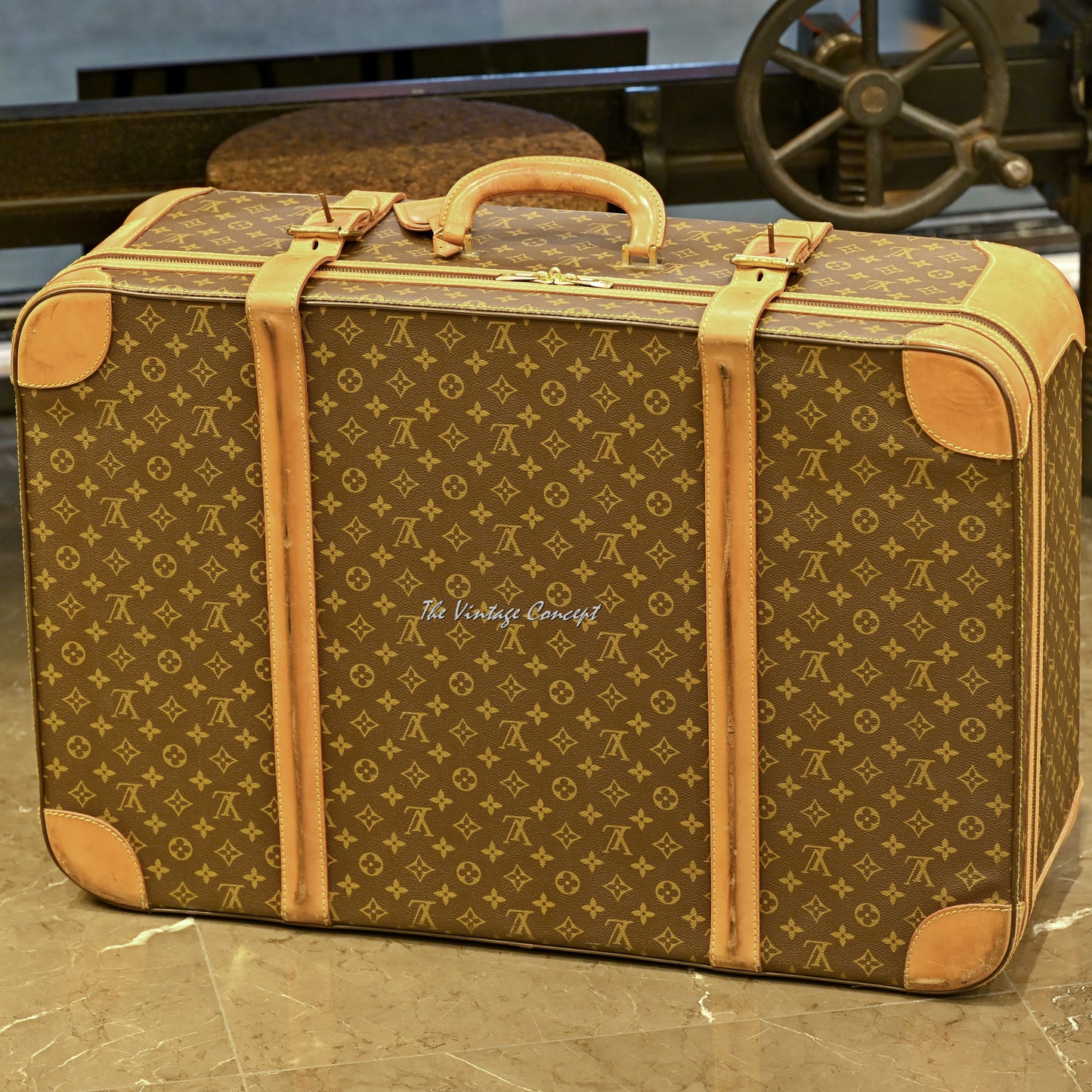 Vintage LOUIS VUITTON Suit Case