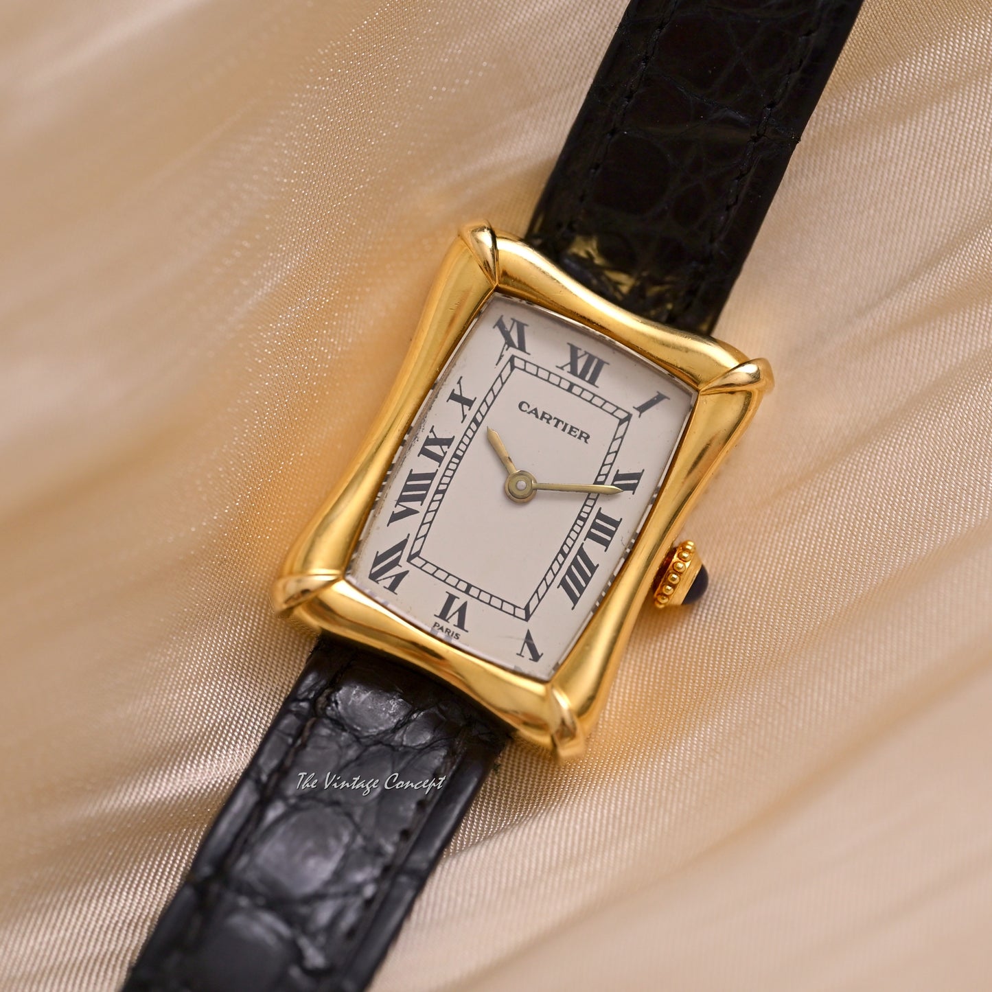 Cartier 18K Yellow Gold Bamboo Coussin SM Size Manual Ref. 78110