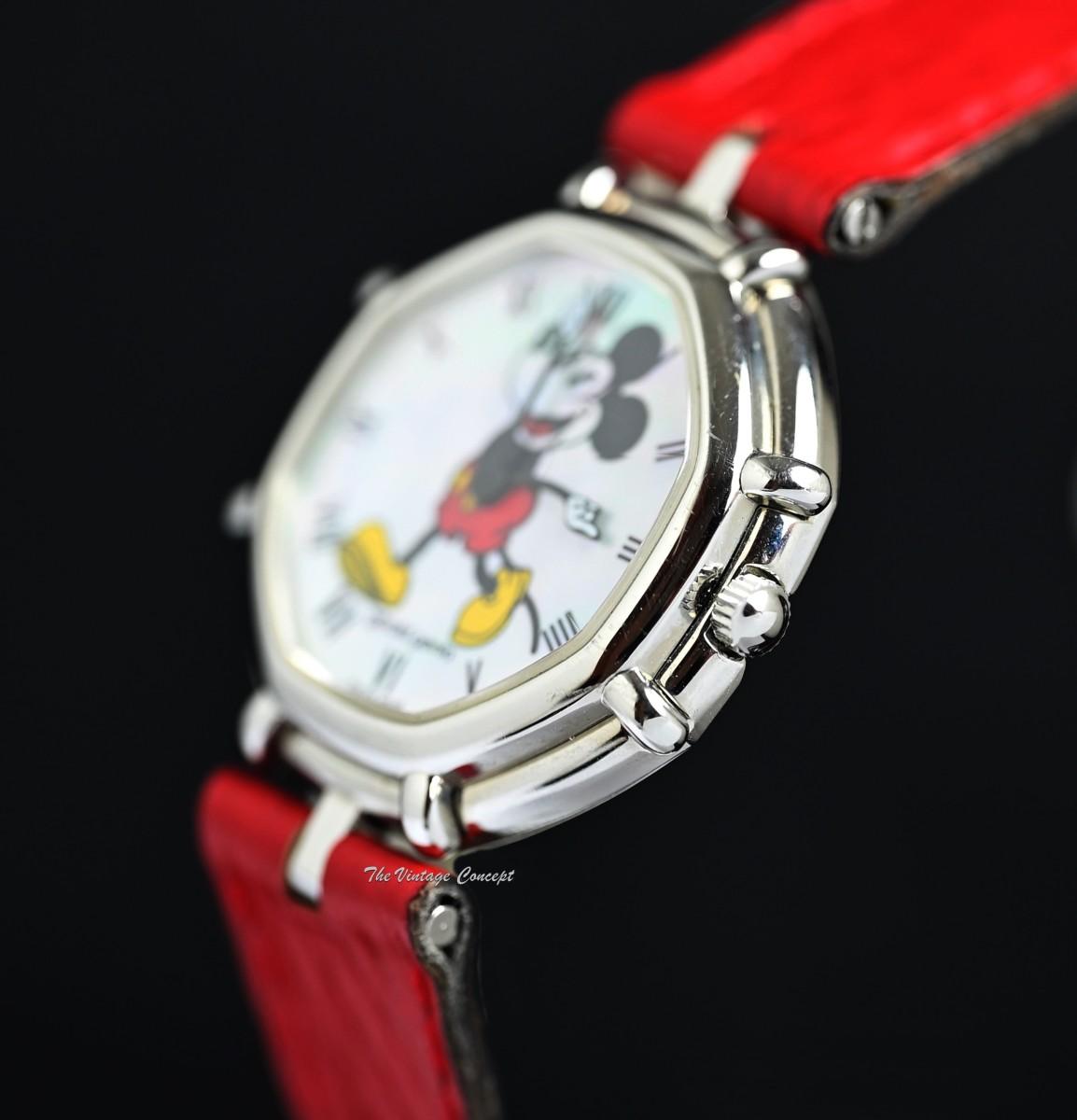 Gerald Genta Disney Mickey Mouse Mother of Pearl Dial 2850 Quartz (Full Set)