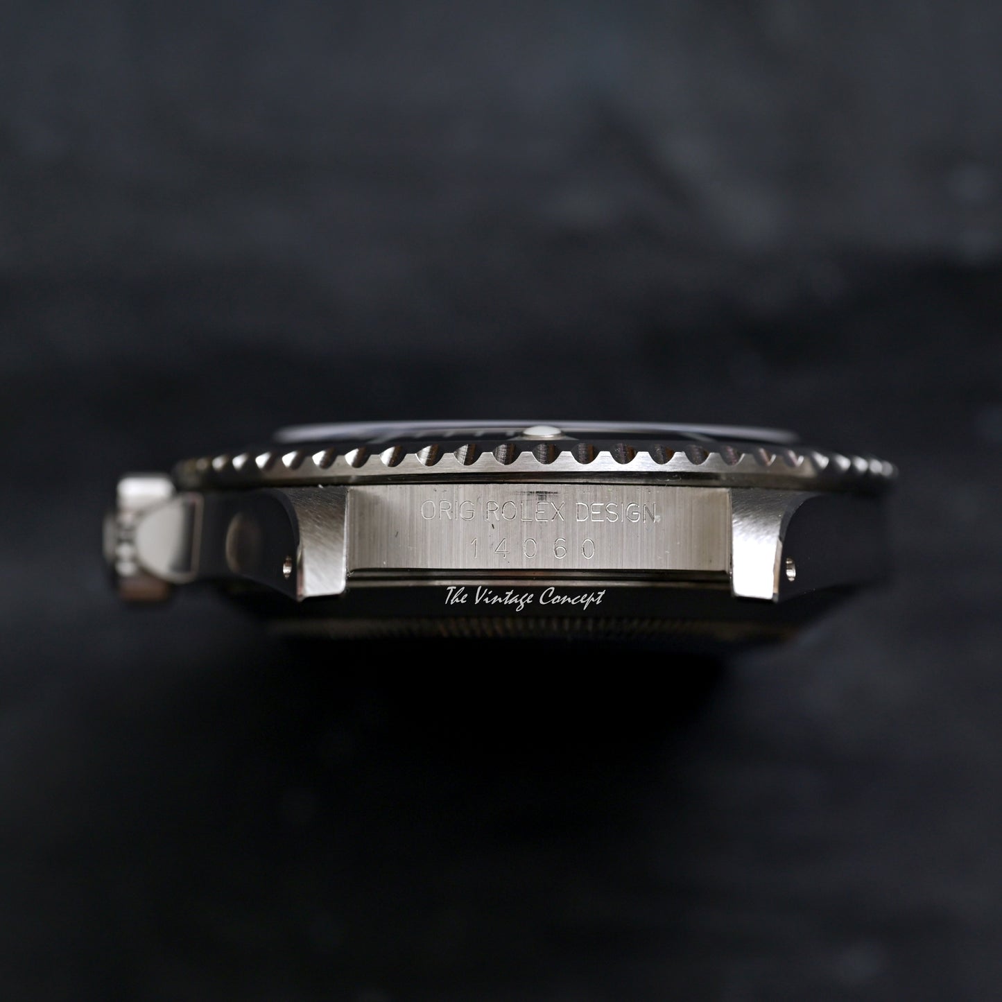 Rolex Steel Submariner No Date w/ Box & paper Ref. 14060