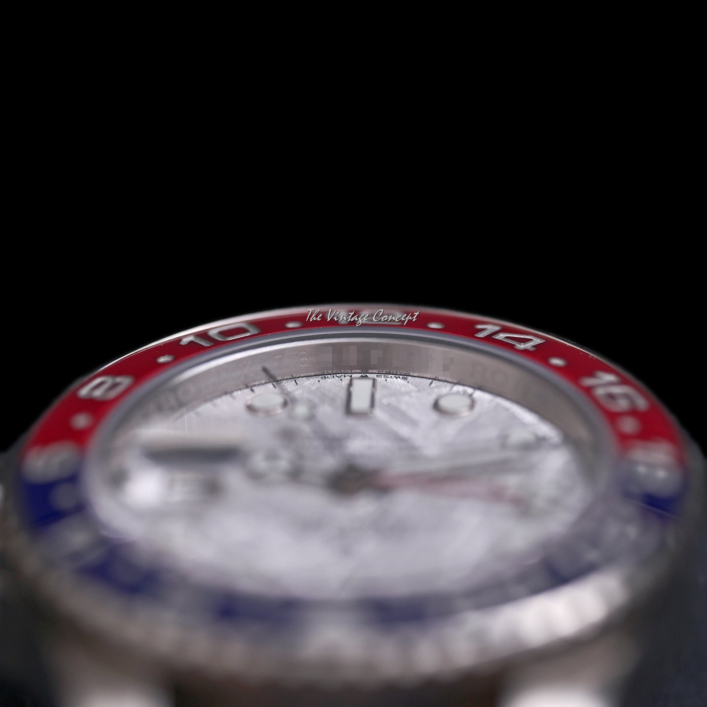 Rolex 18K White Gold GMT-Master II “Pepsi” Meteorite Dial from 2021 w/ full set Ref. 126719BLNO