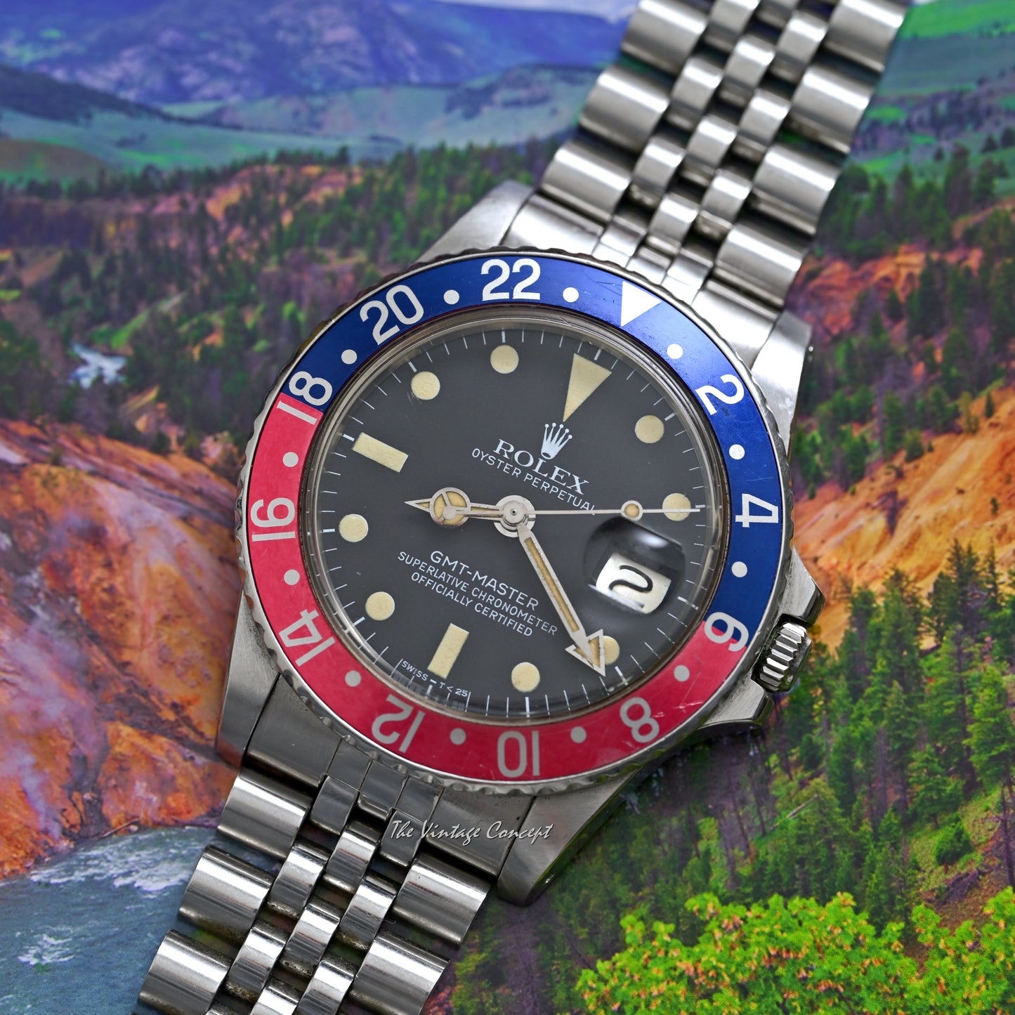 Rolex Steel GMT-Master Pepsi Matte Dial w/ Jubilee Bracelet Ref. 1675