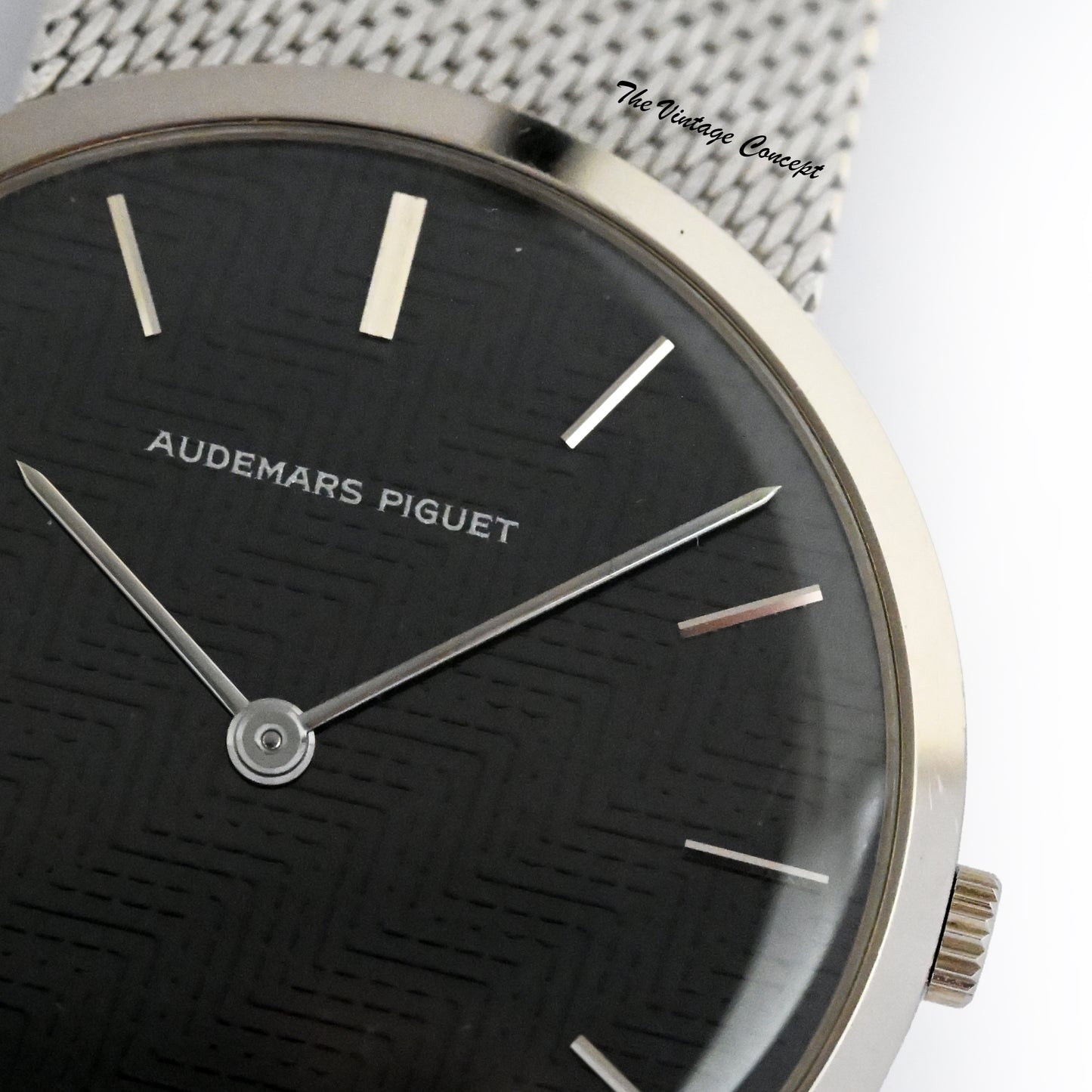 Audemars Piguet 18K White Gold Manual 33mm