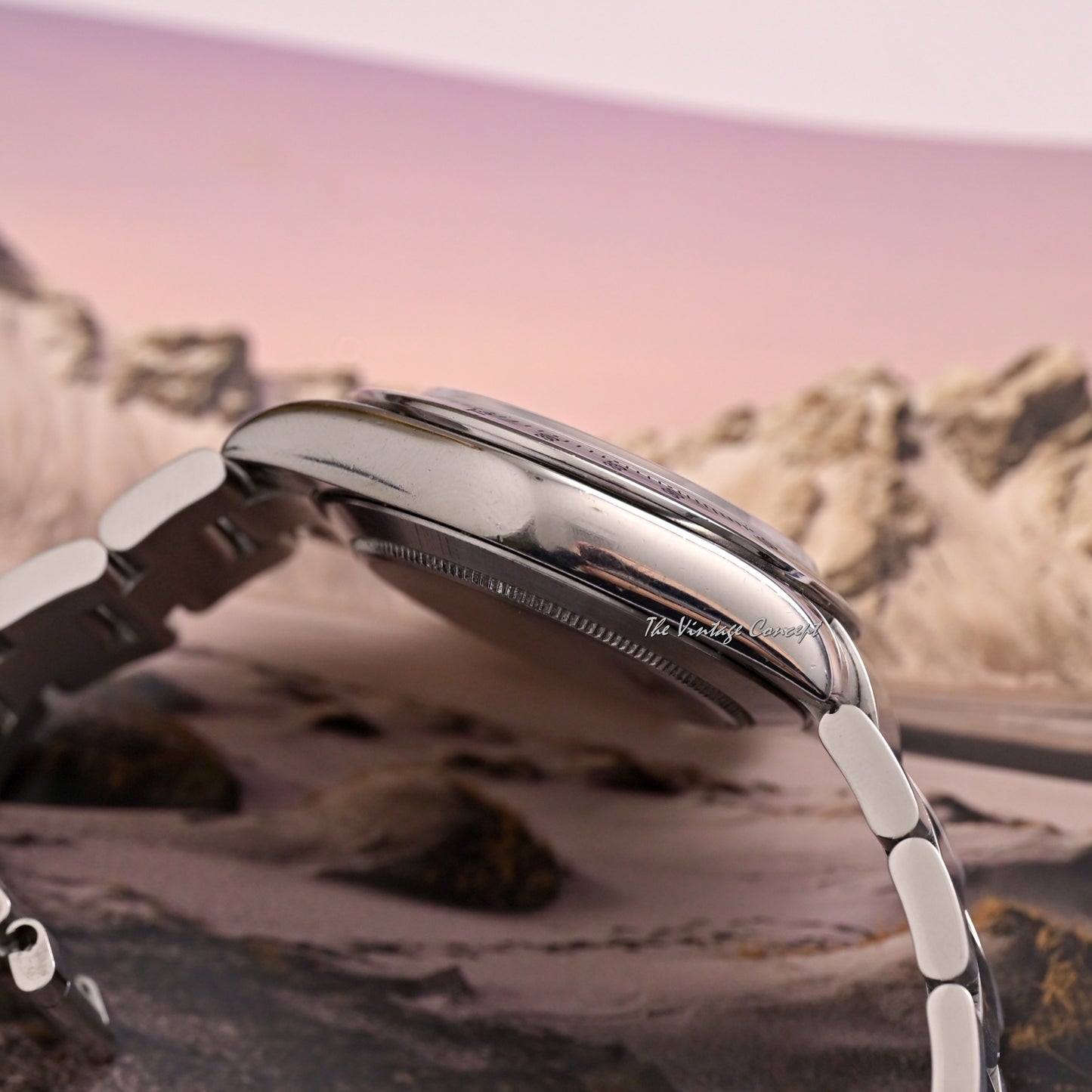 Rolex Steel Cosmograph Daytona White Dial Ref. 116520