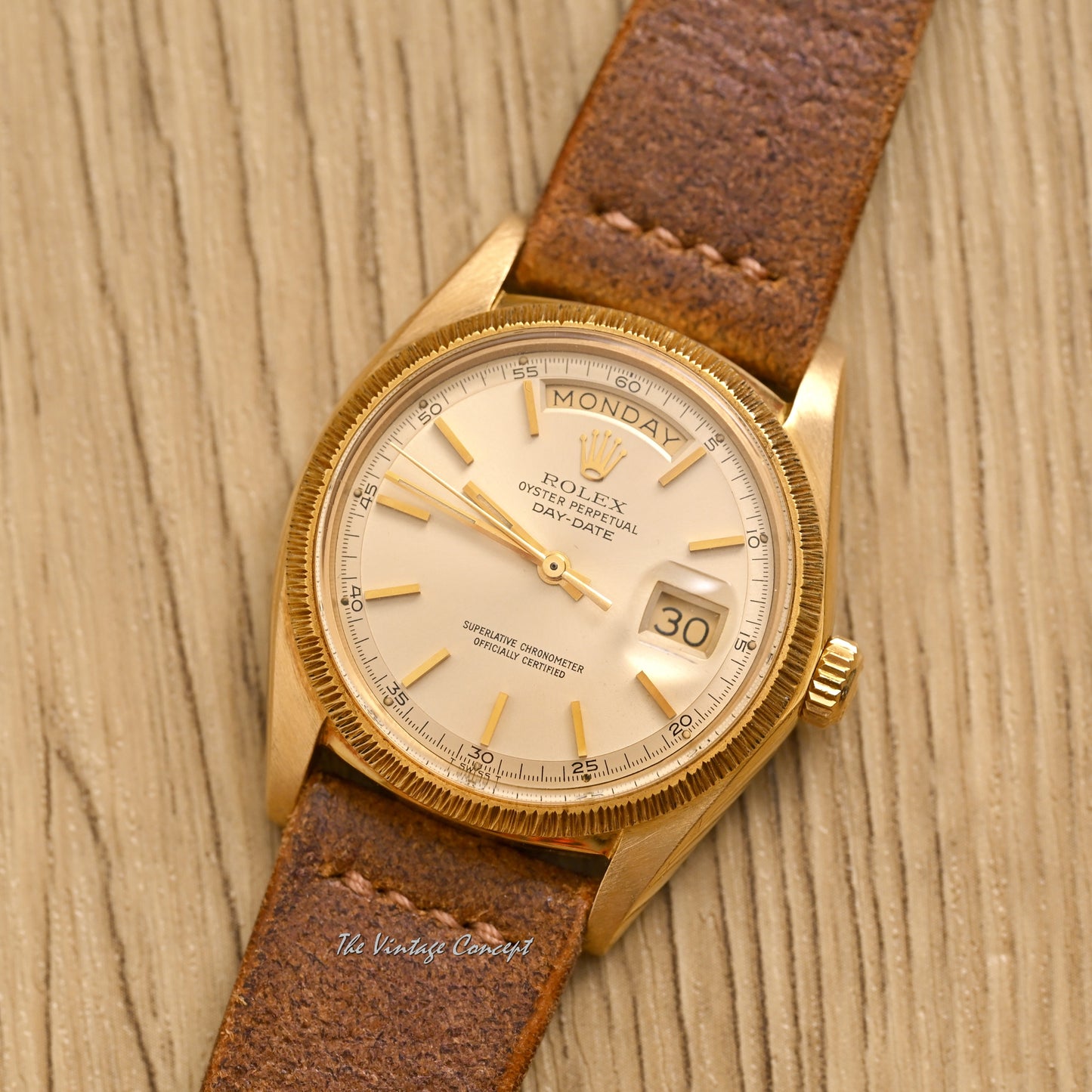 Rolex 18K Yellow Gold Day-Date Gold Dial with Bark Bezel Ref. 1807 (Head Only) (SOLD)
