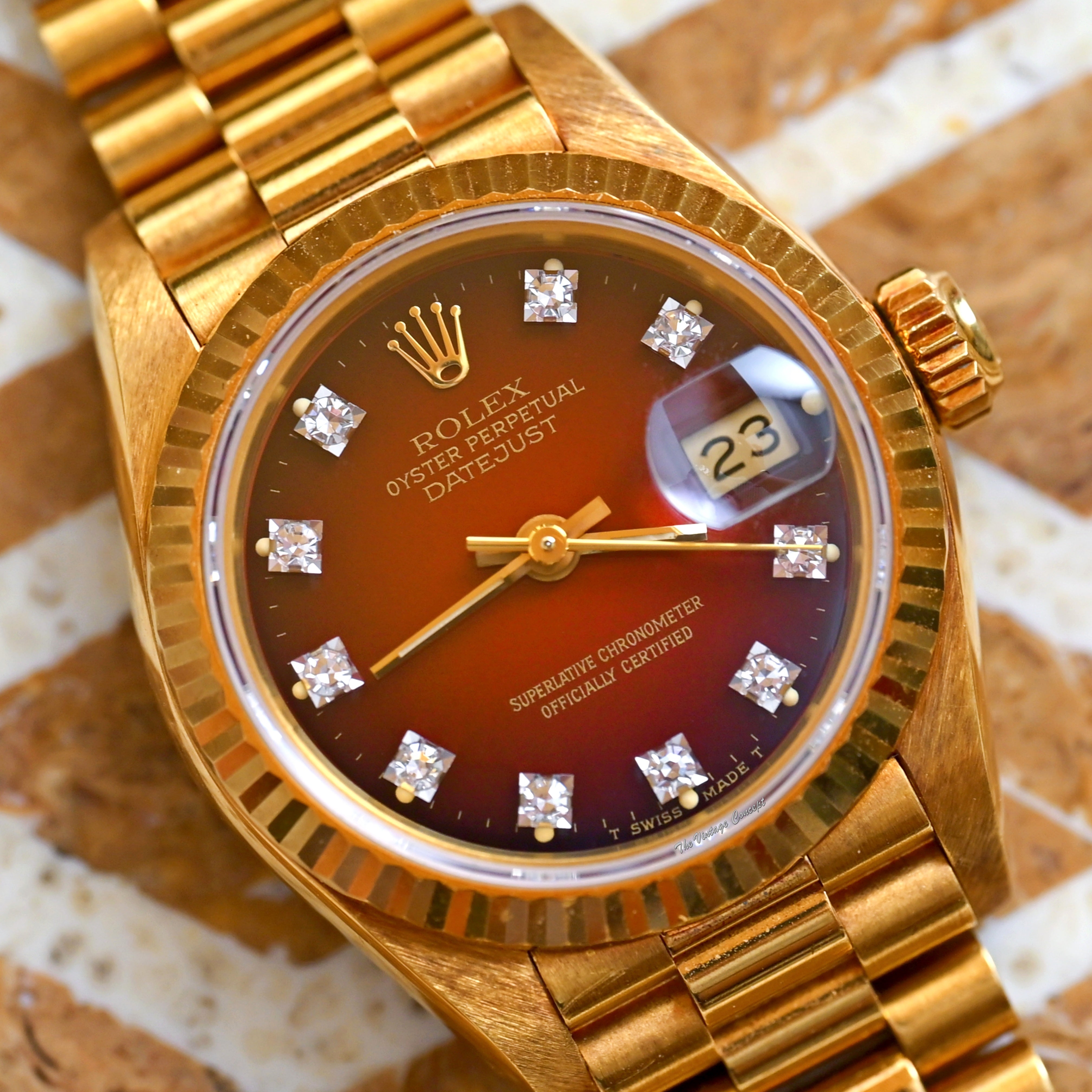 Rolex 18K Yellow Gold Lady Datejust Ombre Red Dial Diamond Indexes