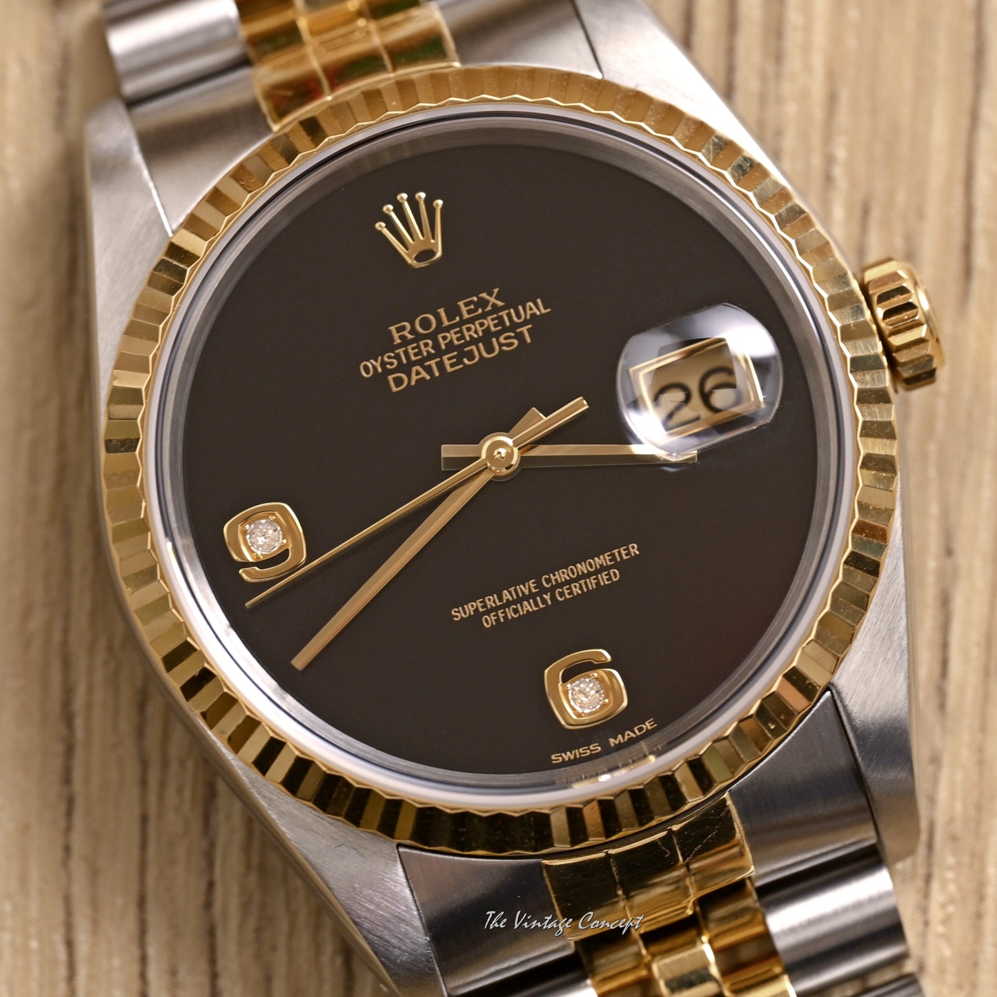 Rolex Two-Tone Datejust Onyx Dial with 6,9 Diamond Indexes w/ Full set Ref. 16233