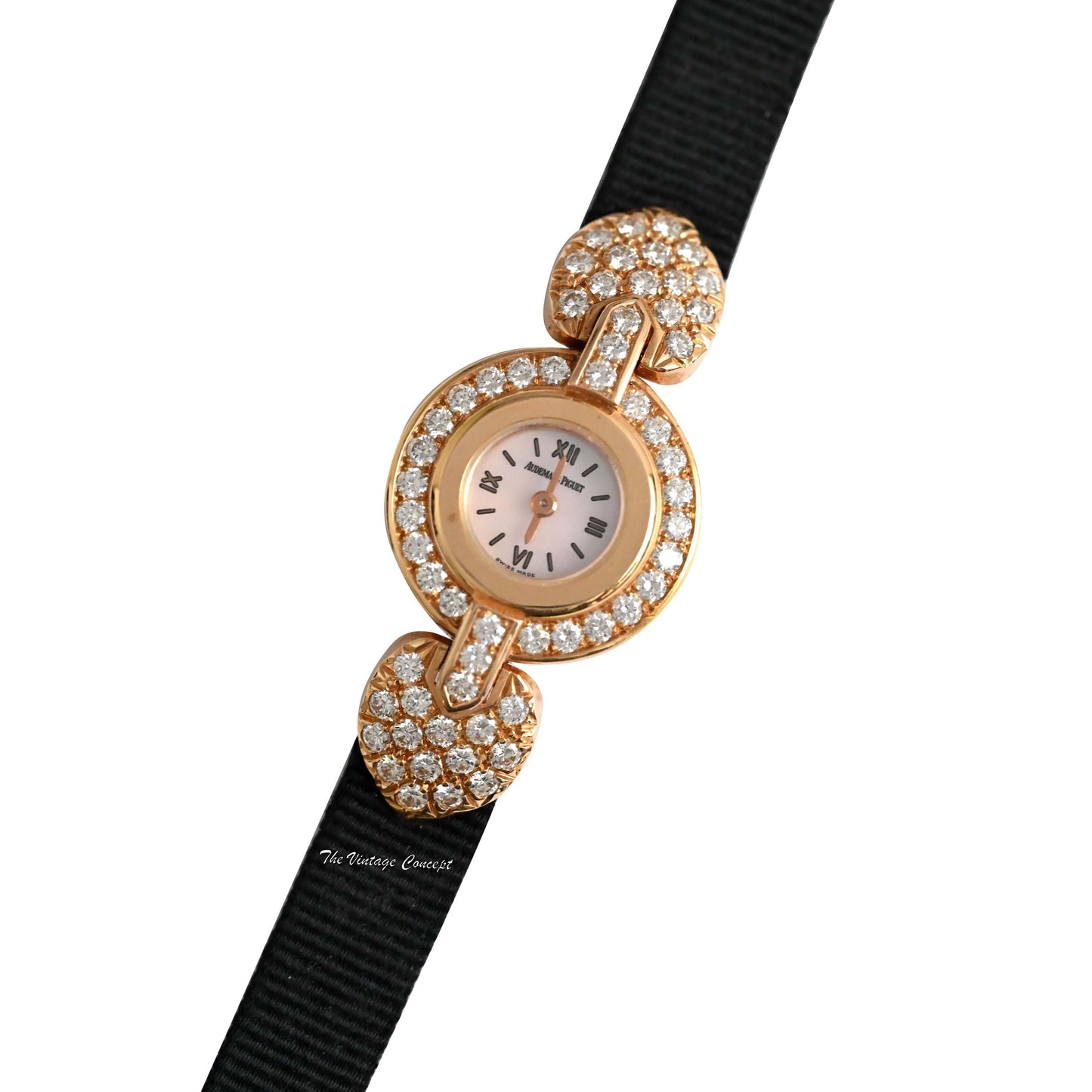 Audemars Piguet 18K Yellow Gold Diamond Seiling Box & Paper