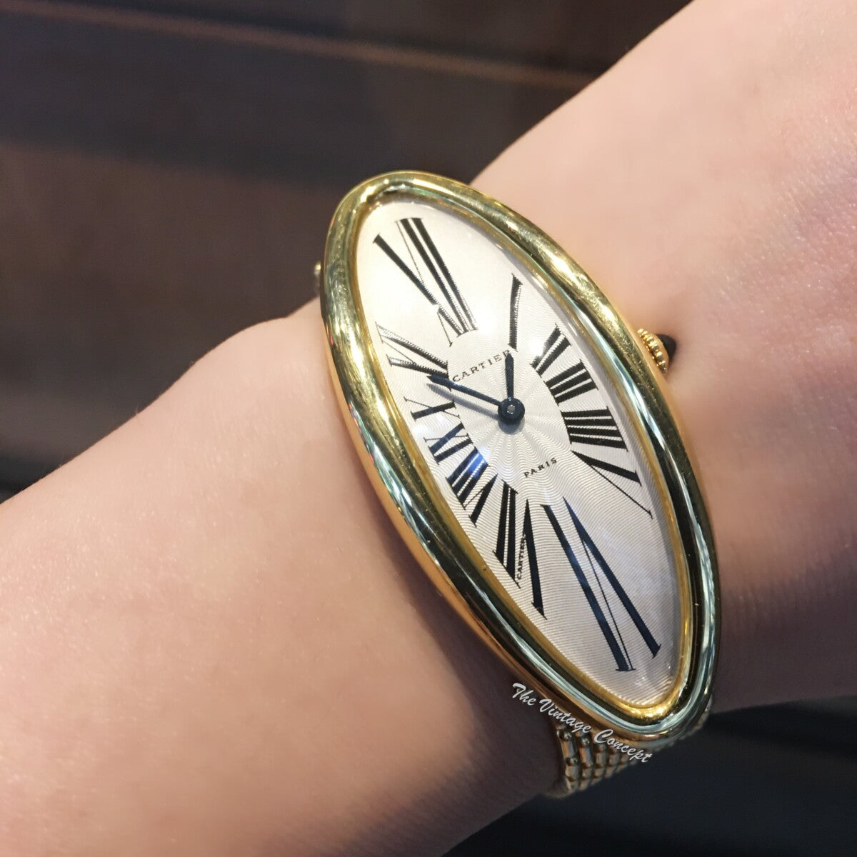 Cartier 18K Yellow Gold Baignoire Allongée "Maxi Oval" w/ Original 18K YG Bracelet (SOLD)