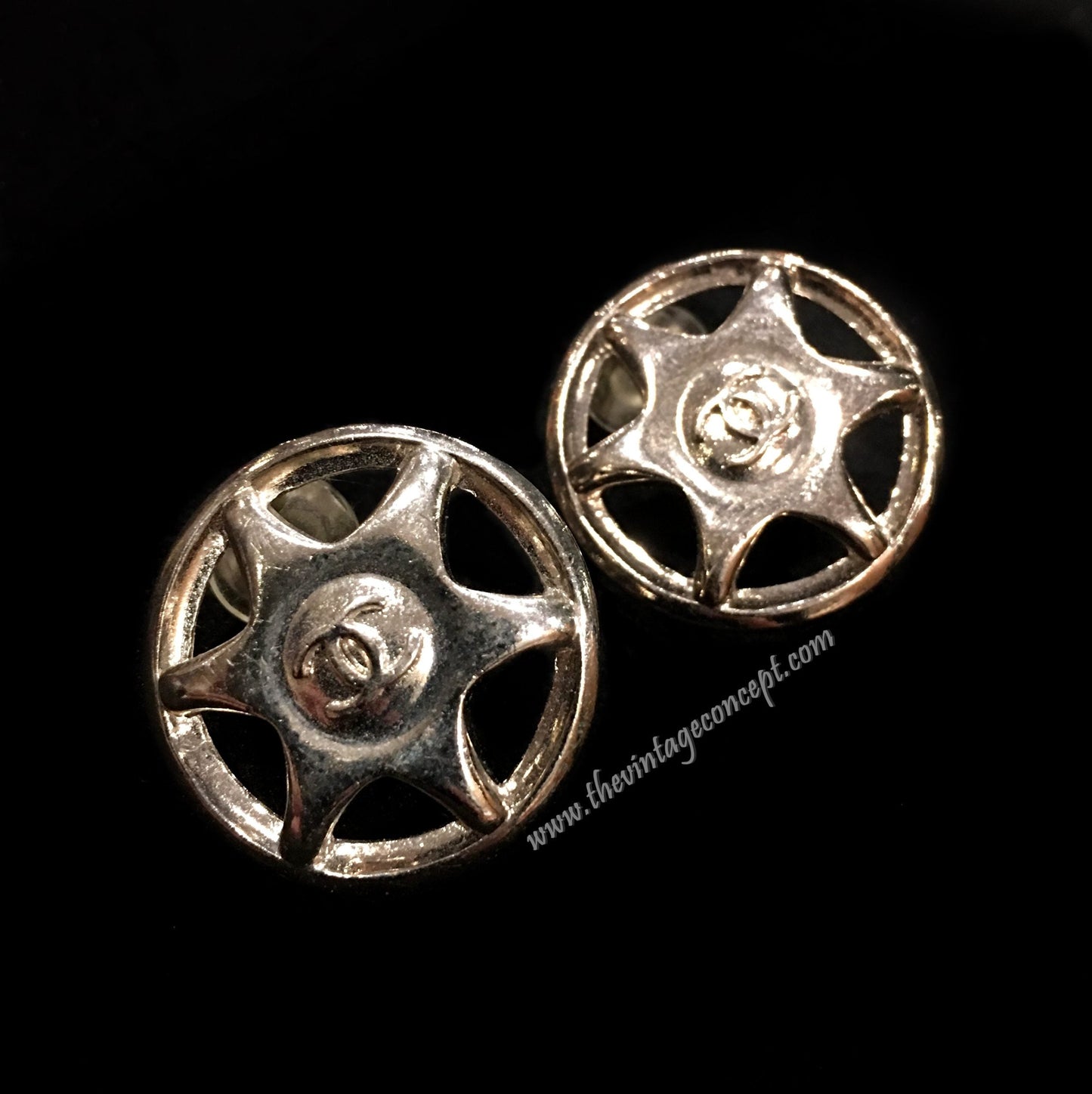 Chanel Silver Tone Rim Shape Clip Earrings 97A