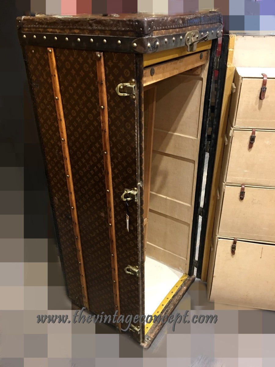 Louis Vuitton Wardrobe