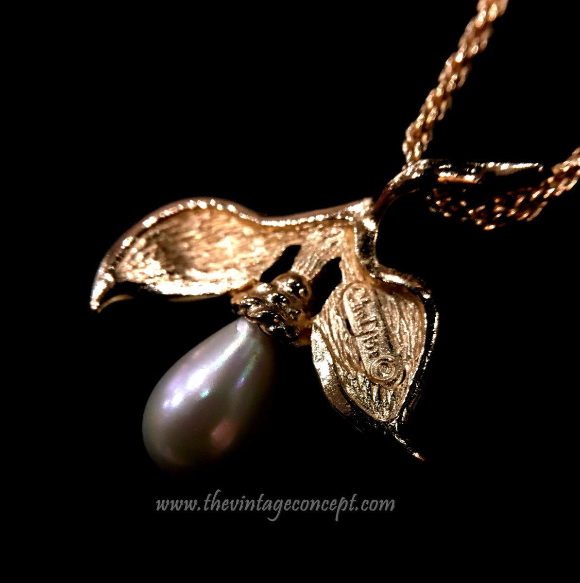 Christian Dior Pearl Drop Leave Necklace (SOLD)