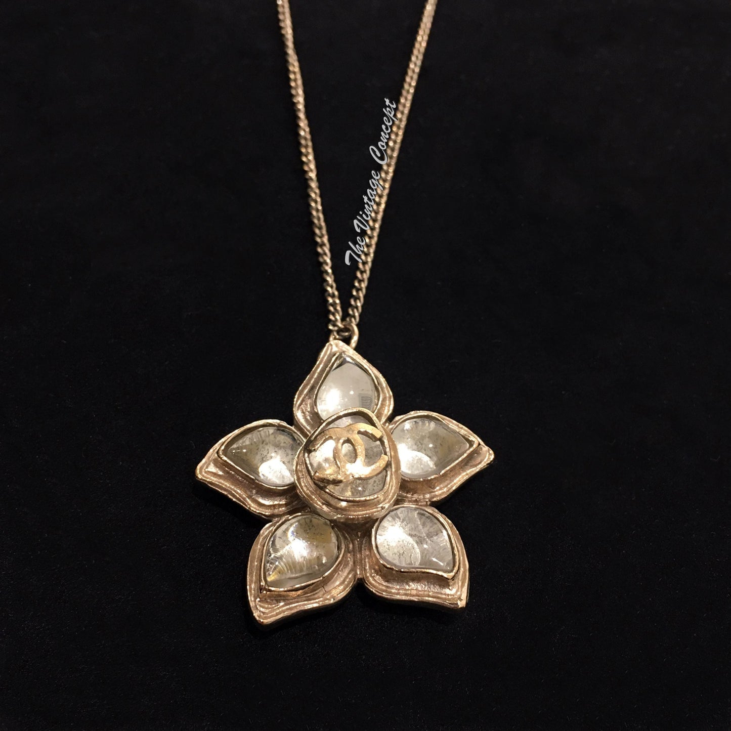 Chanel Flower Shape Clear Stone Pendant Short Necklace B12A (SOLD)