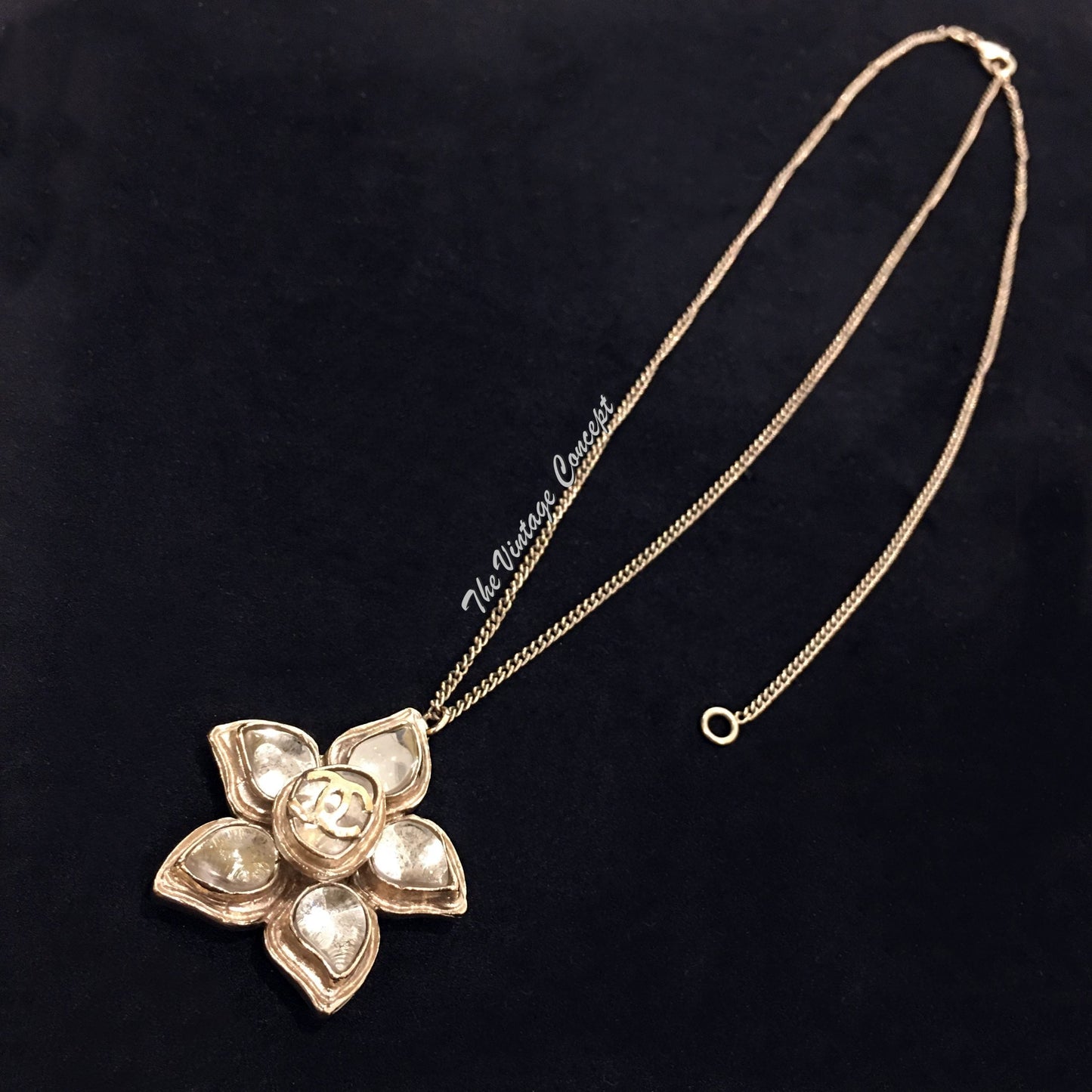 Chanel Flower Shape Clear Stone Pendant Short Necklace B12A (SOLD)