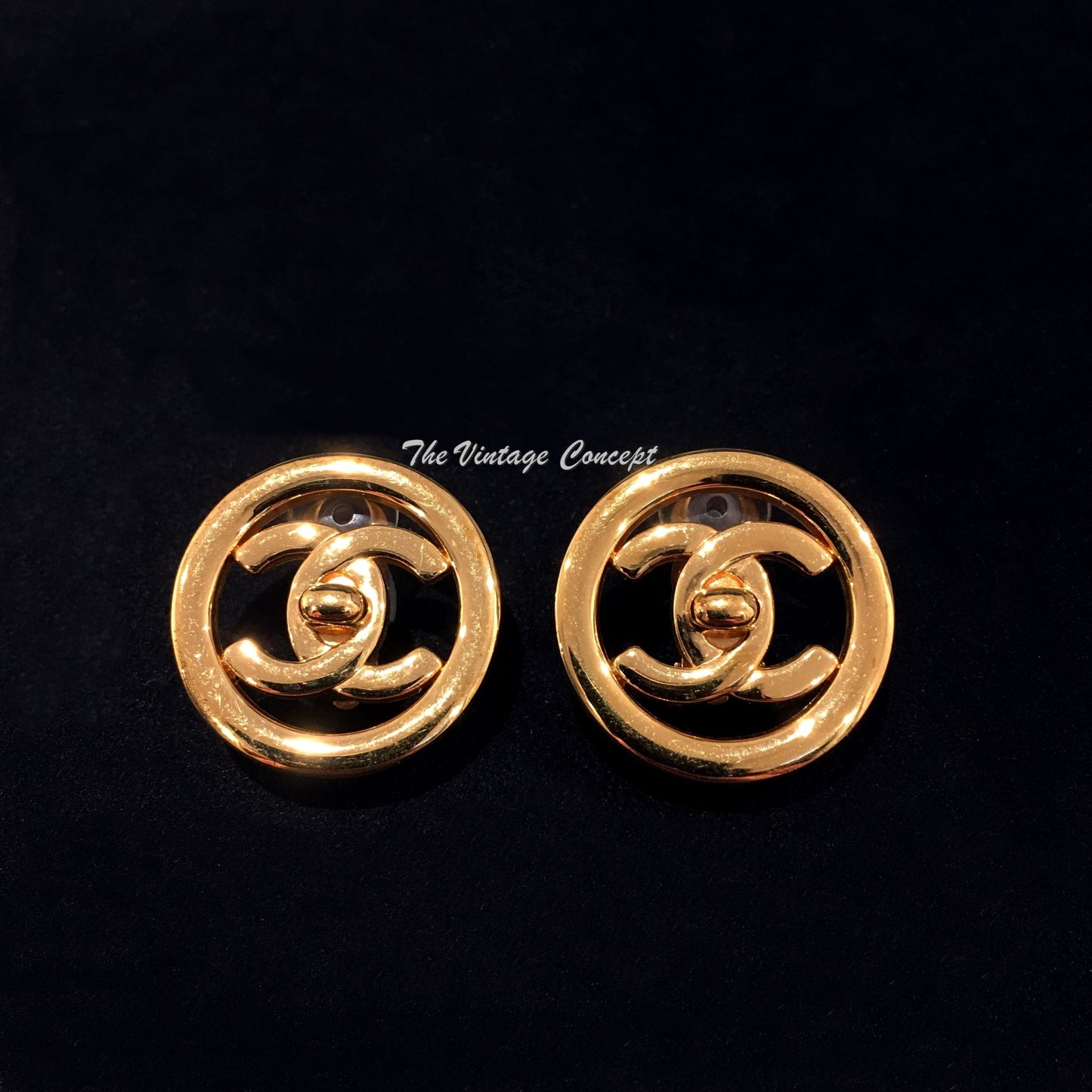 Chanel Gold Tone Turn Lock Clip Earrings 97P