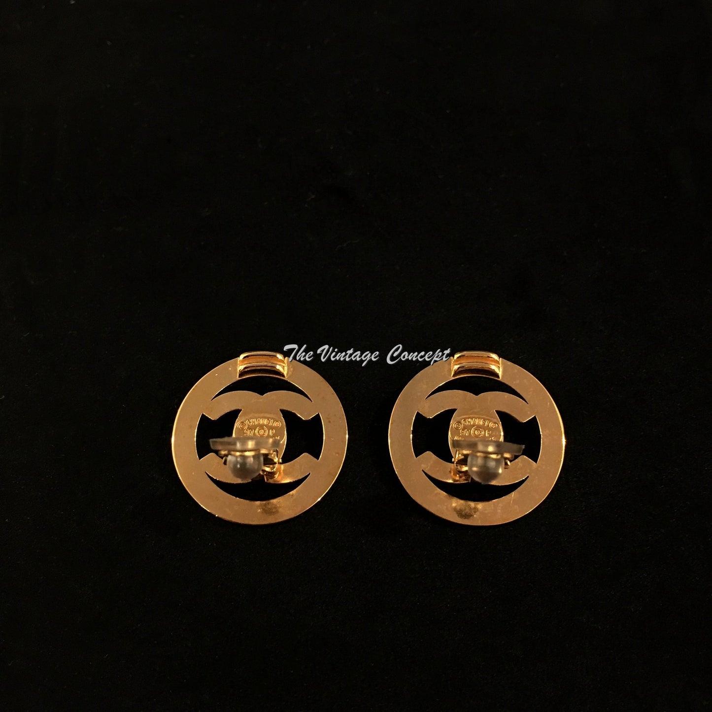 Chanel Gold Tone Turn Lock Clip Earrings 97P