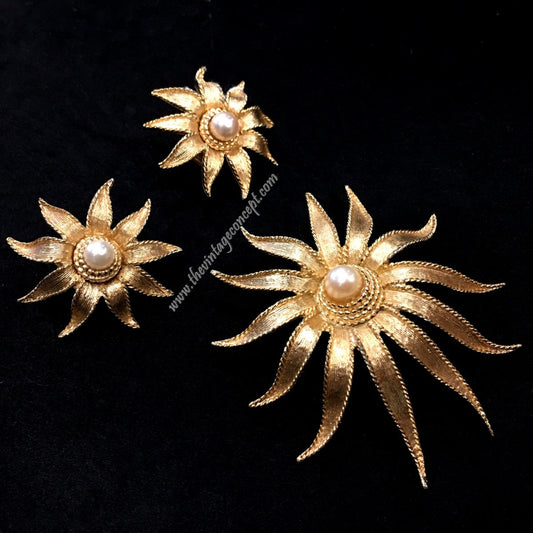 1950's Boucher Faux Pearl & Gold Plated Flower Brooch and Earring Set (SOLD)