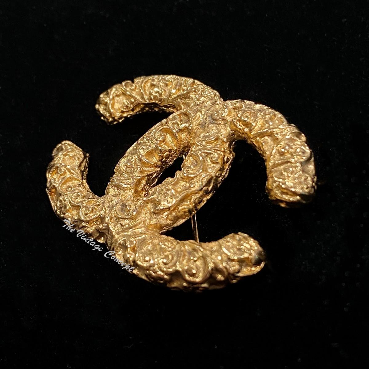 Chanel Gold Tone Lava CC Logo Brooch 95A