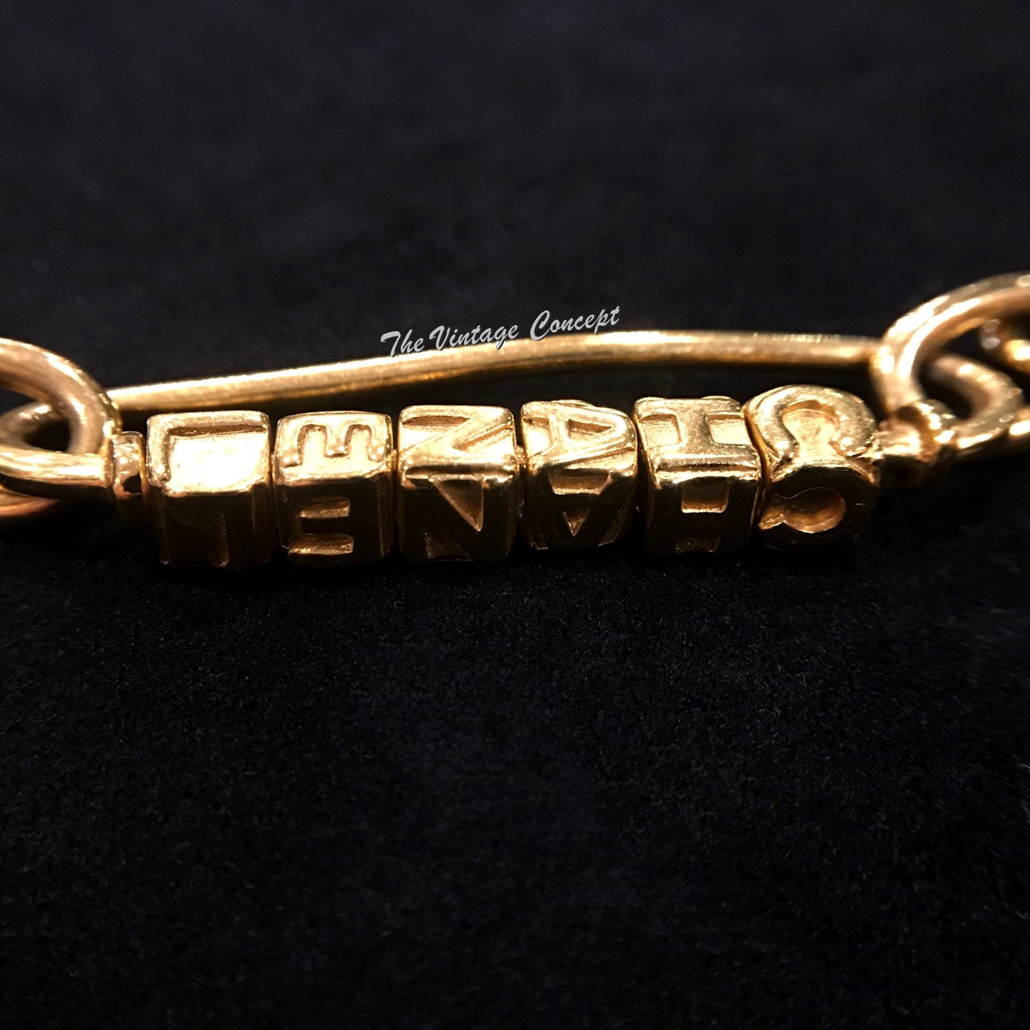 Chanel Gold Tone Unique Chain Necklace 01P (SOLD)