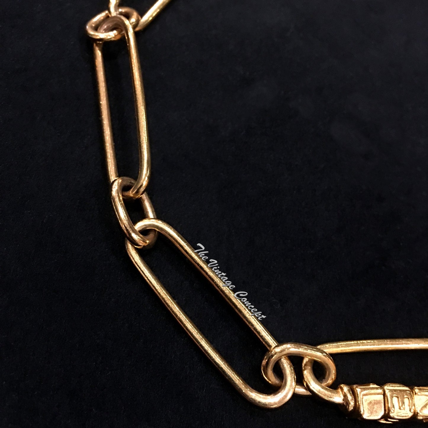 Chanel Gold Tone Unique Chain Necklace 01P (SOLD)