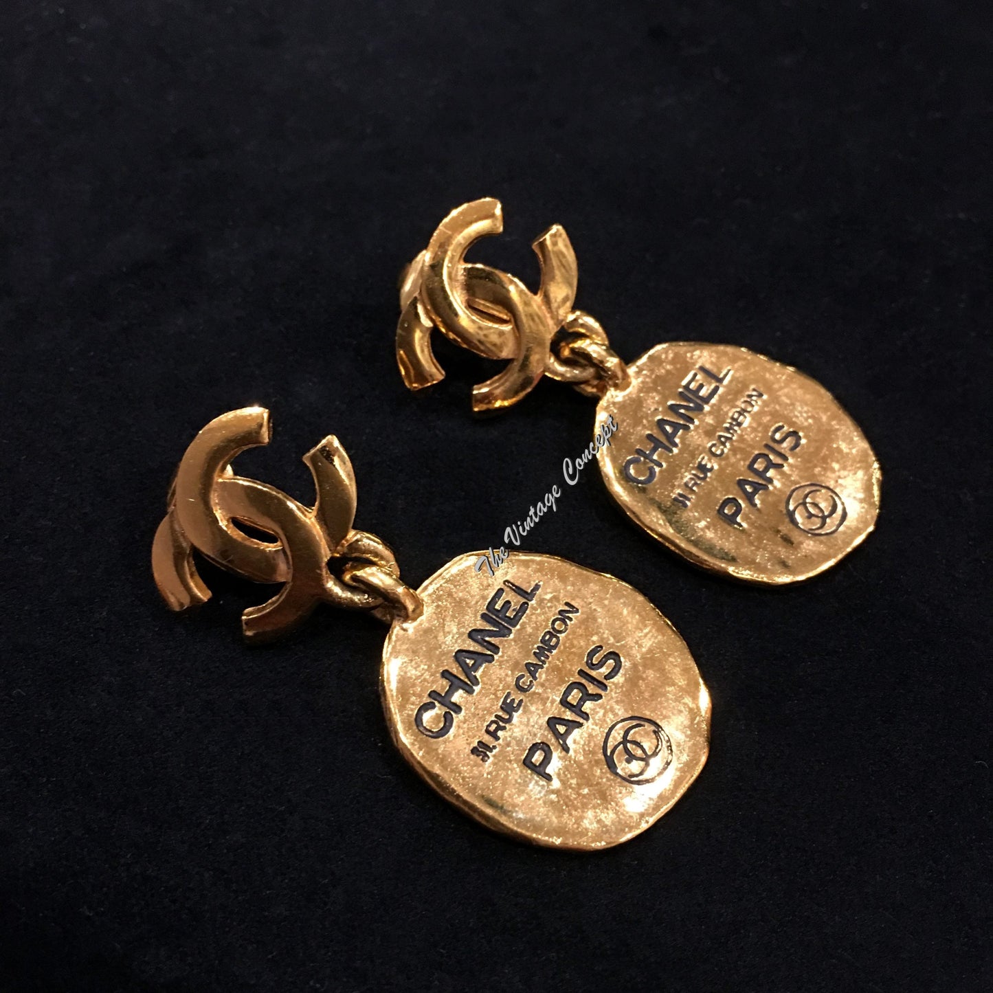 Chanel Gold Tone Dangle Round 31 Rue Cambon Paris Clip Earrings from 80's  (SOLD)