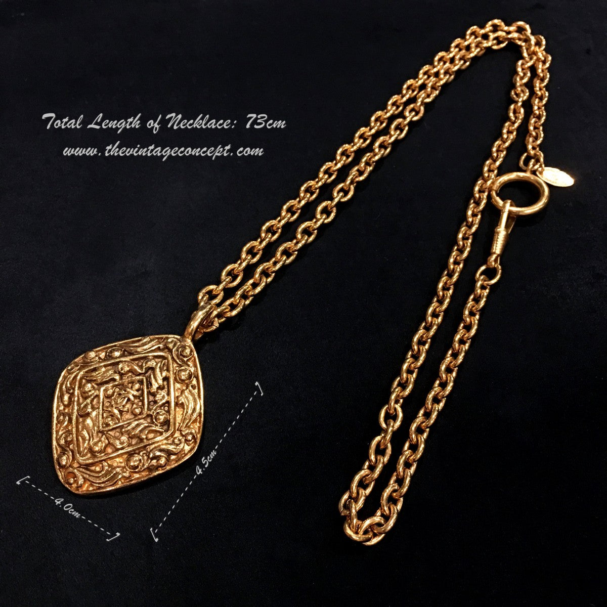 Chanel Gold Tone Diamond Shape Long Necklace "3892" 80's (SOLD)