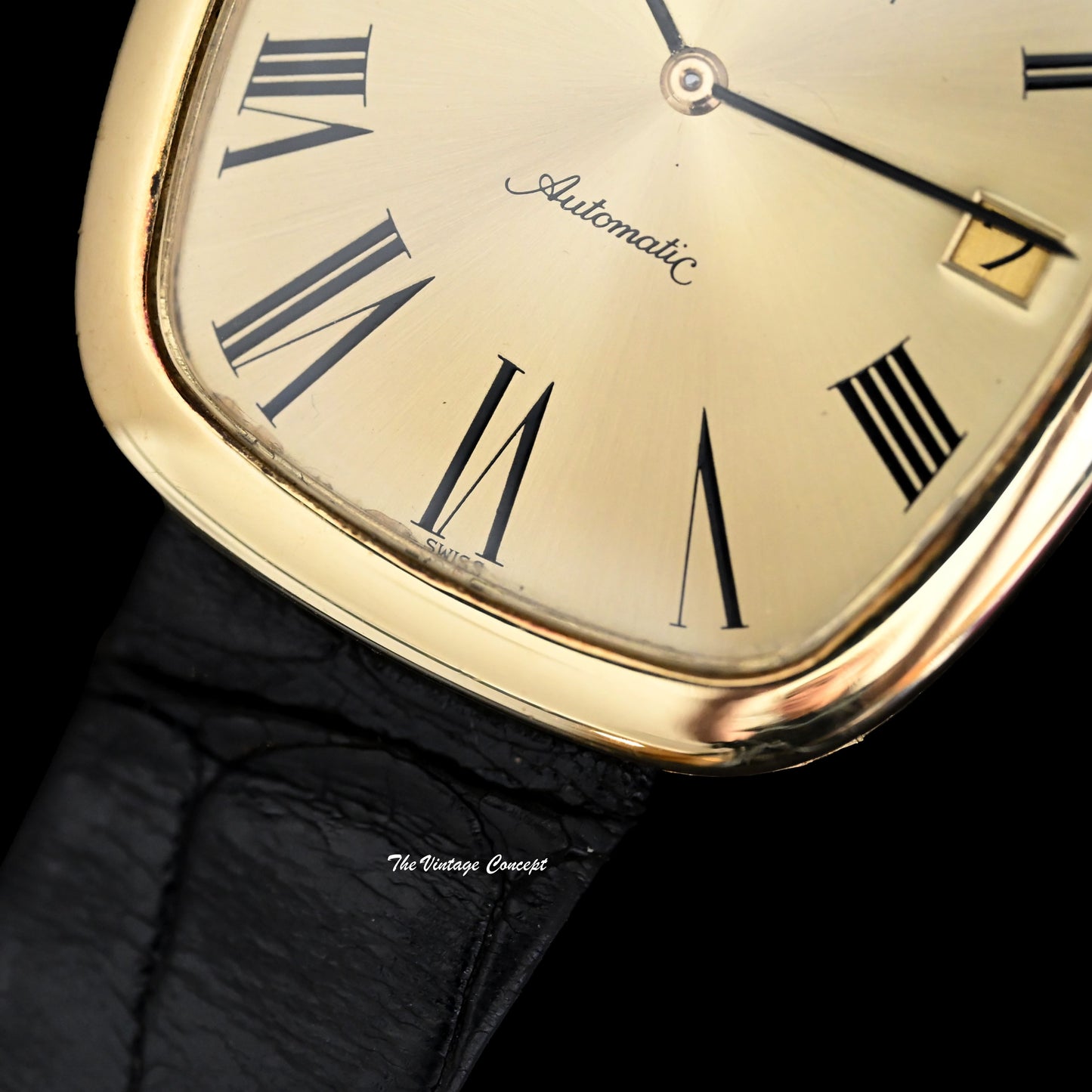 Audemars Piguet 18K Yellow Gold Maxi Jumbo Automatic Ellipse