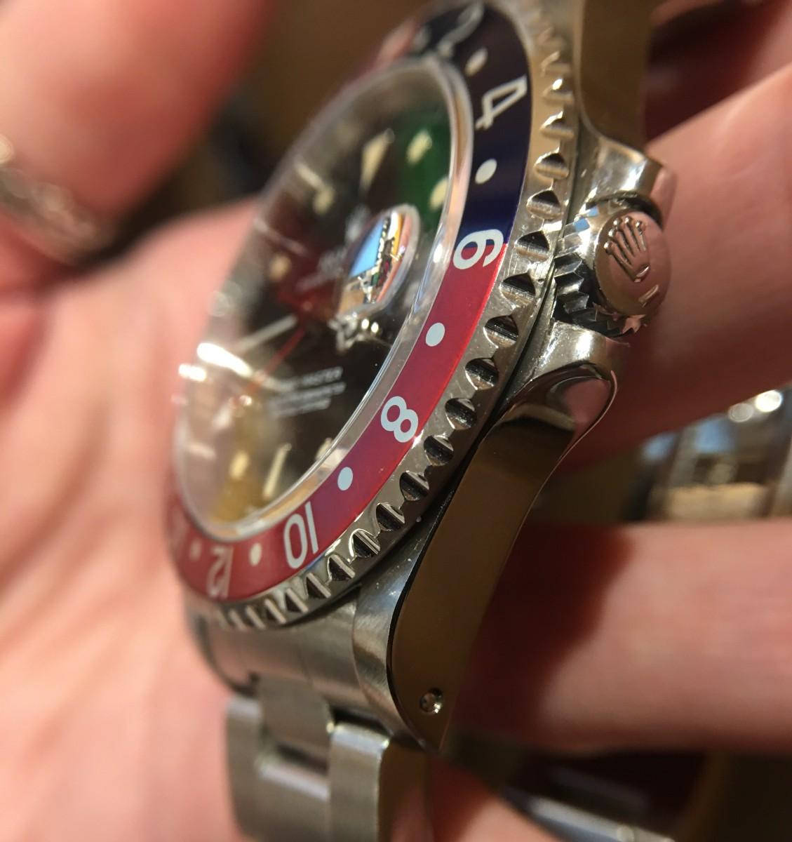 Rolex GMT-Master Pepsi Creamy Dial 16700 (Full Set) Reserved for Guenter (SOLD)