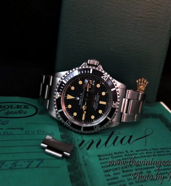 Rolex Submariner Single Red MK V 1680 w/ Box & Paper (SOLD) - The Vintage Concept