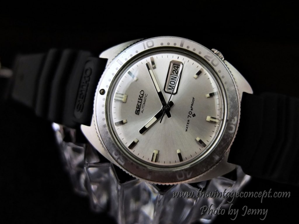 Seiko Stainless Steel 70m Water Proof (SOLD) – The Vintage Concept