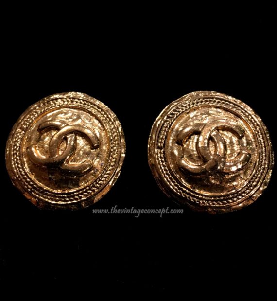 Chanel Logo Round Shaped Clips Earrings (SOLD) - The Vintage Concept