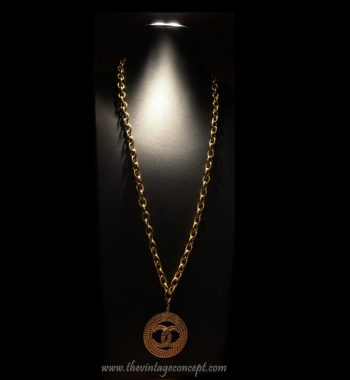 Chanel Big Logo w/ twisted circle Long necklace (SOLD) - The Vintage Concept