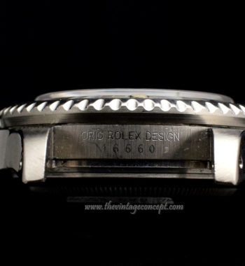 Rolex Sea-Dweller 16660 (SOLD) - The Vintage Concept